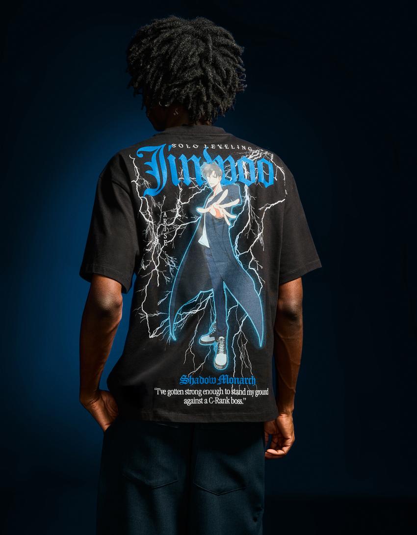 Camiseta Solo Leveling manga curta estampado-Preto