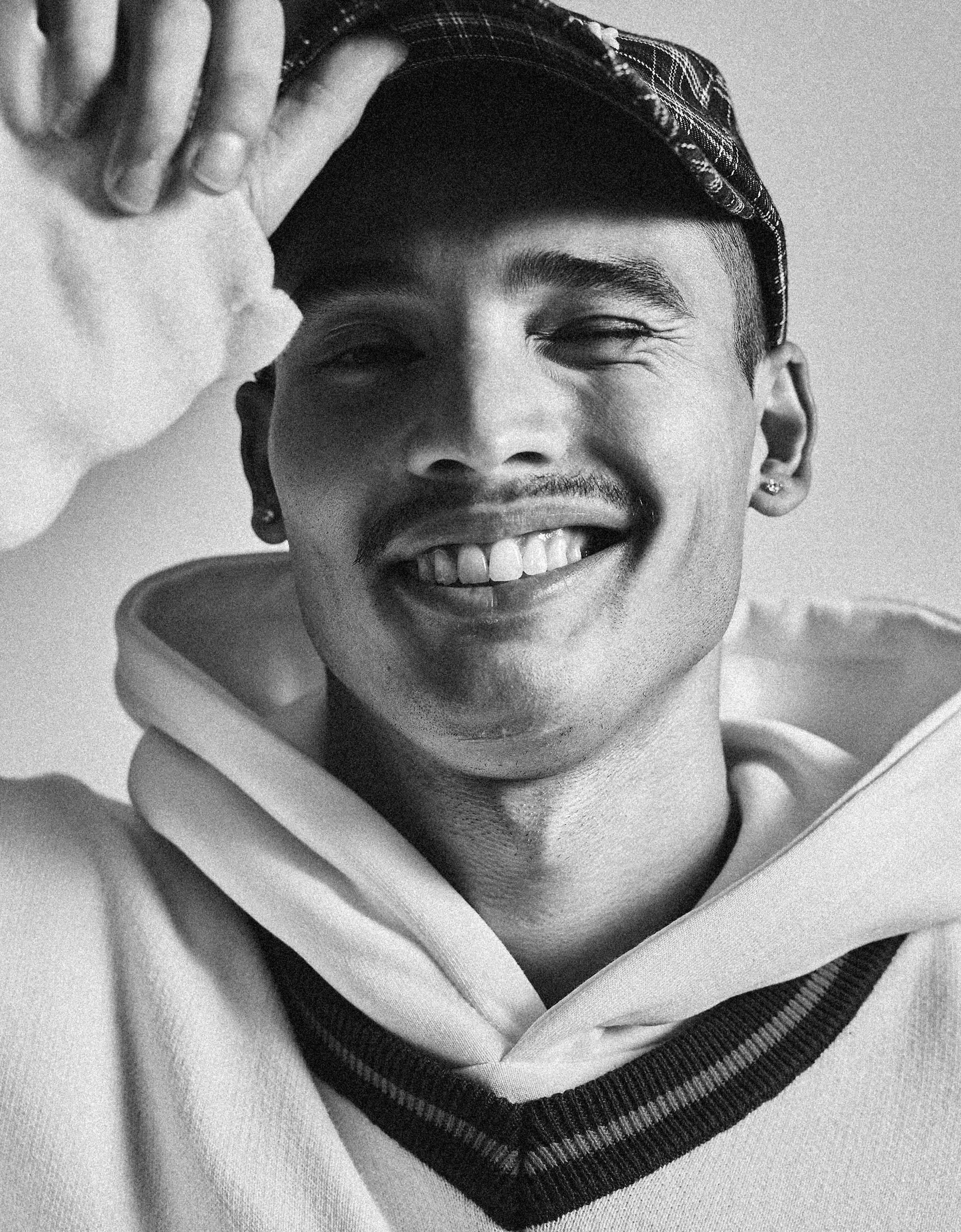 ZOO YORK embroidered V-neck jumper — Off white