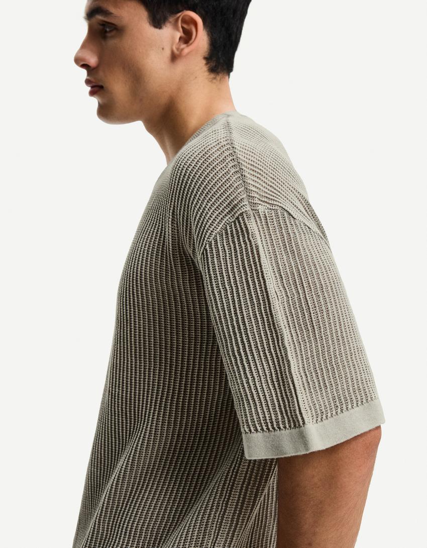 Short-sleeved mesh T-shirt-Grey-2