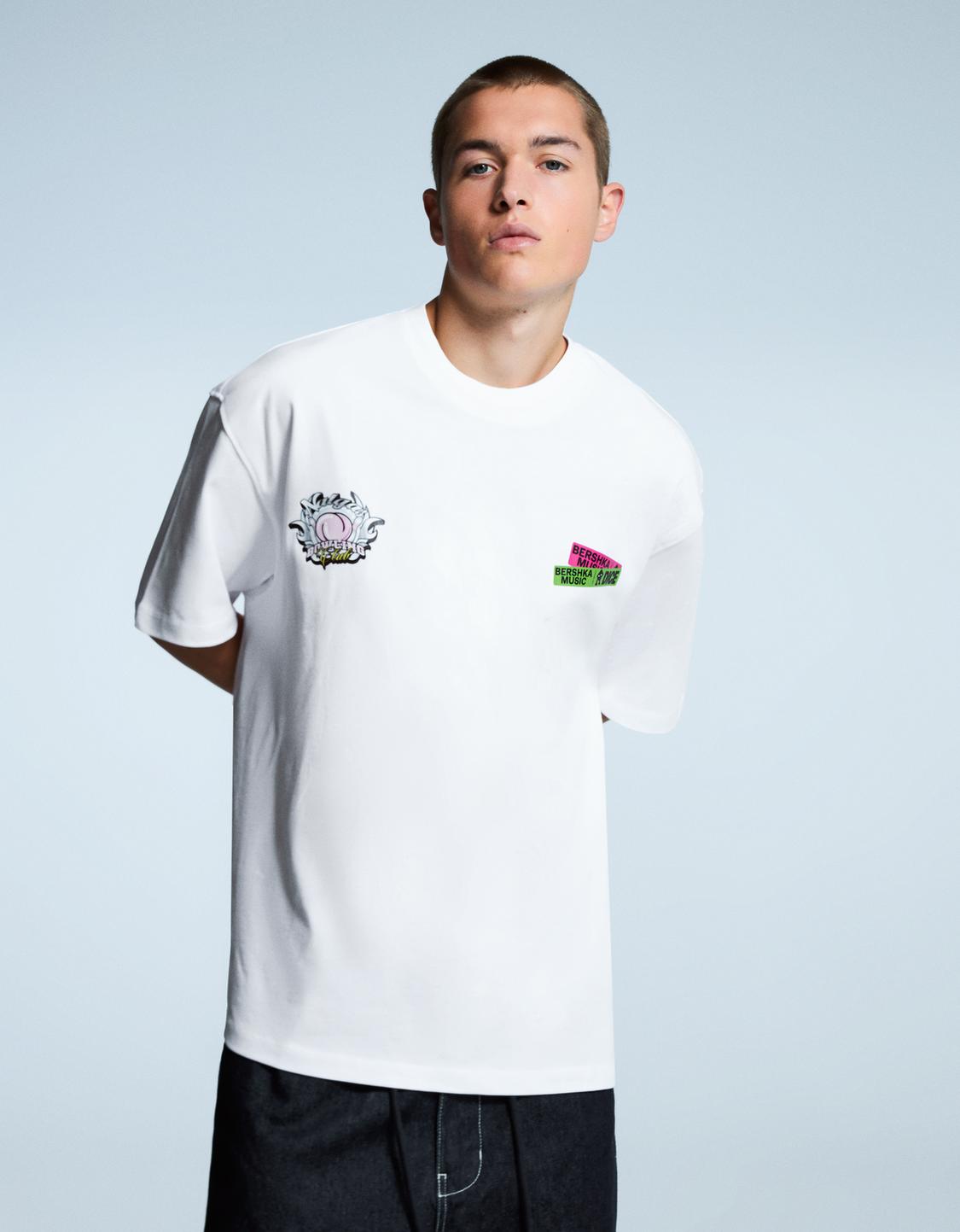 Bershka Music says short sleeve print T-shirt