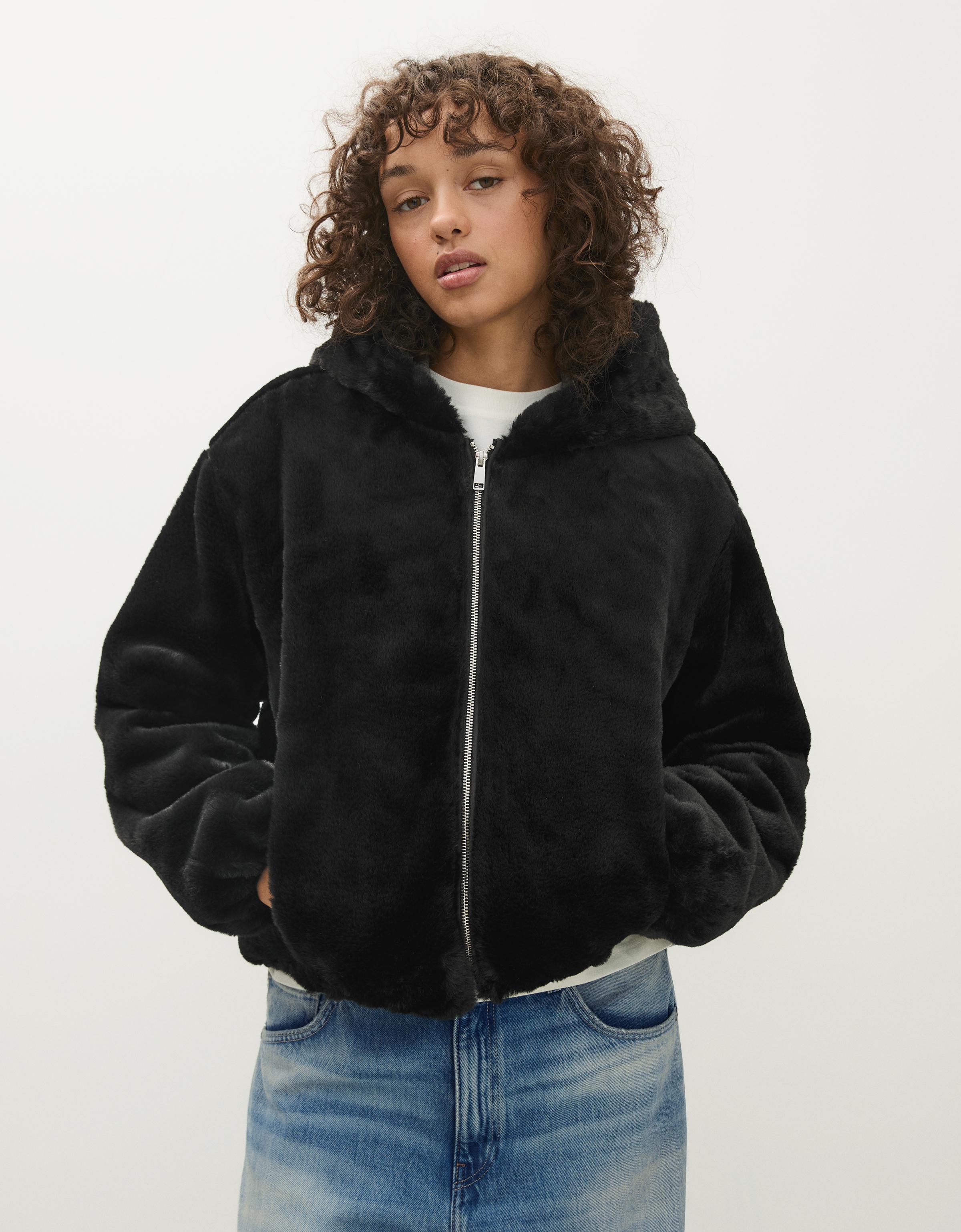 Hooded jacket with fur — Black