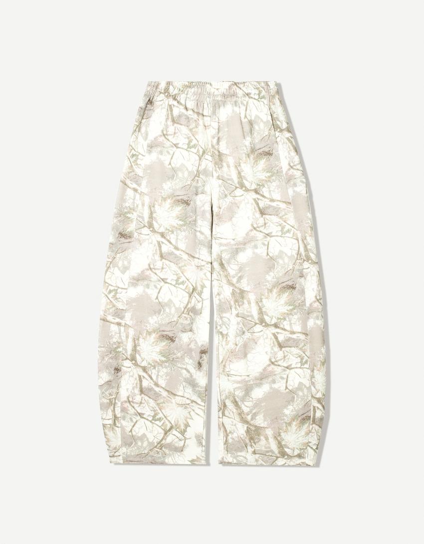 Plush barrel printed trousers-Sand
