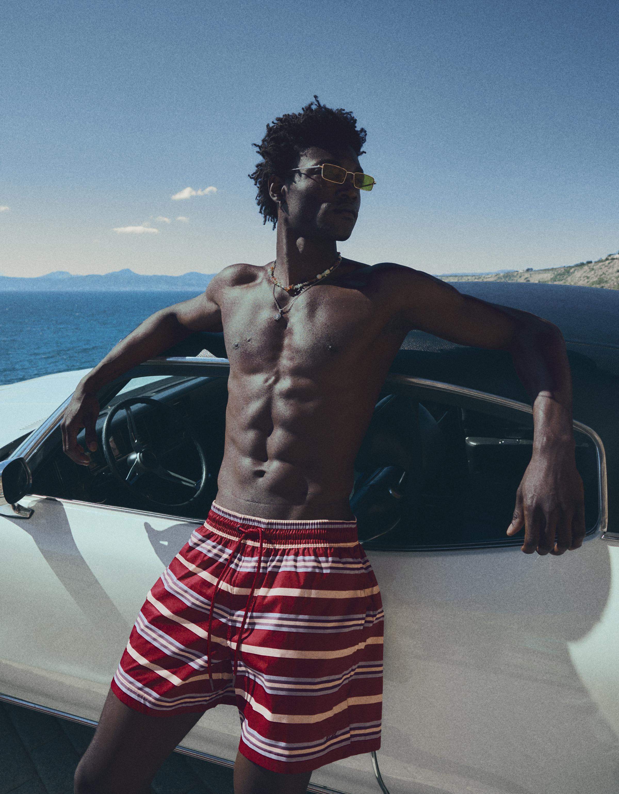 Boxy striped swim shorts — Burgundy