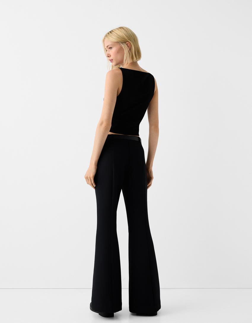 تيشرت مضلع بدون أكمام-أسود-1