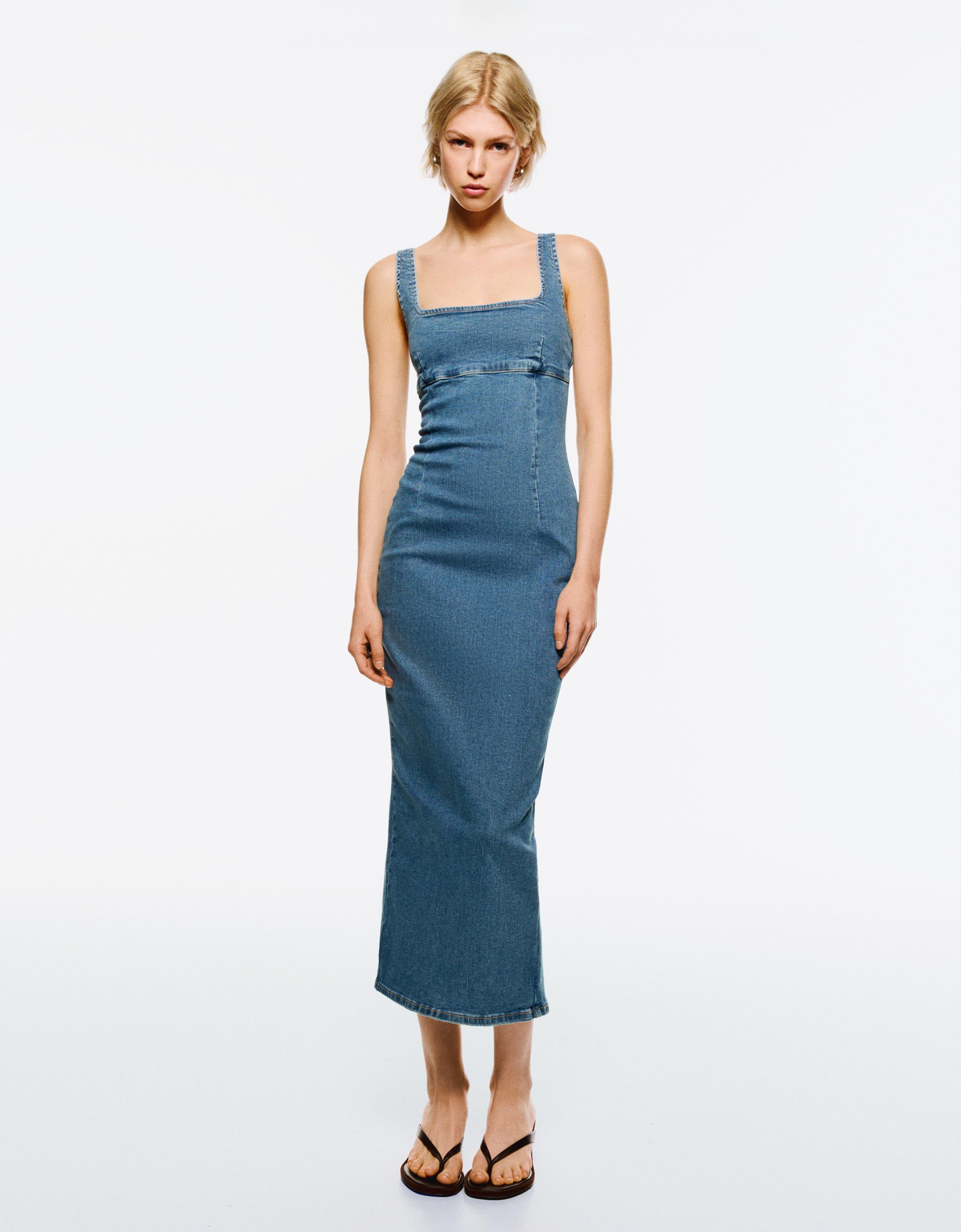 Bershka Langes Jeanskleid Mit Trägern Damen M Ausgewaschenes Blau