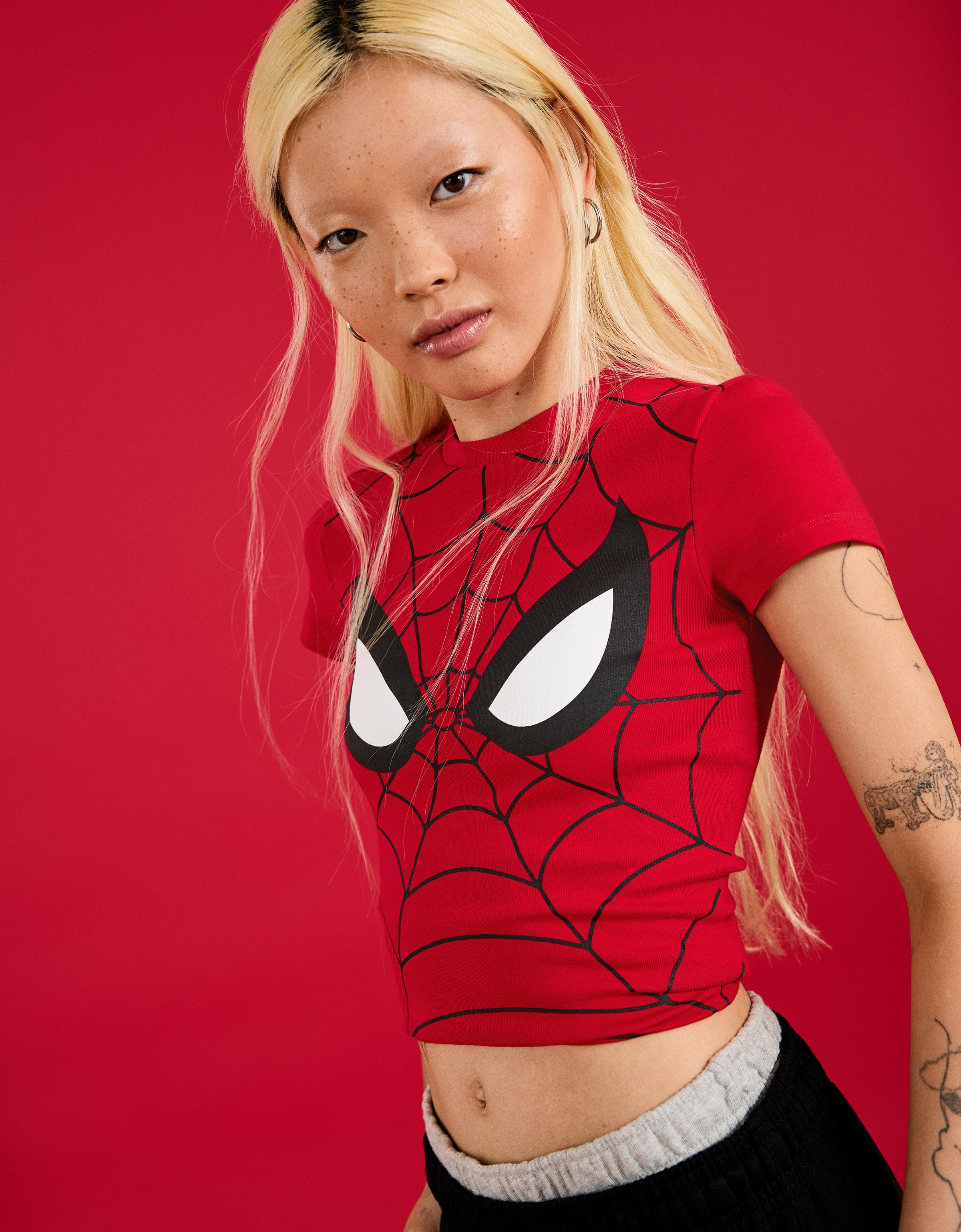 Bershka Camiseta Ajustada Spider-Man Mujer L Rojo