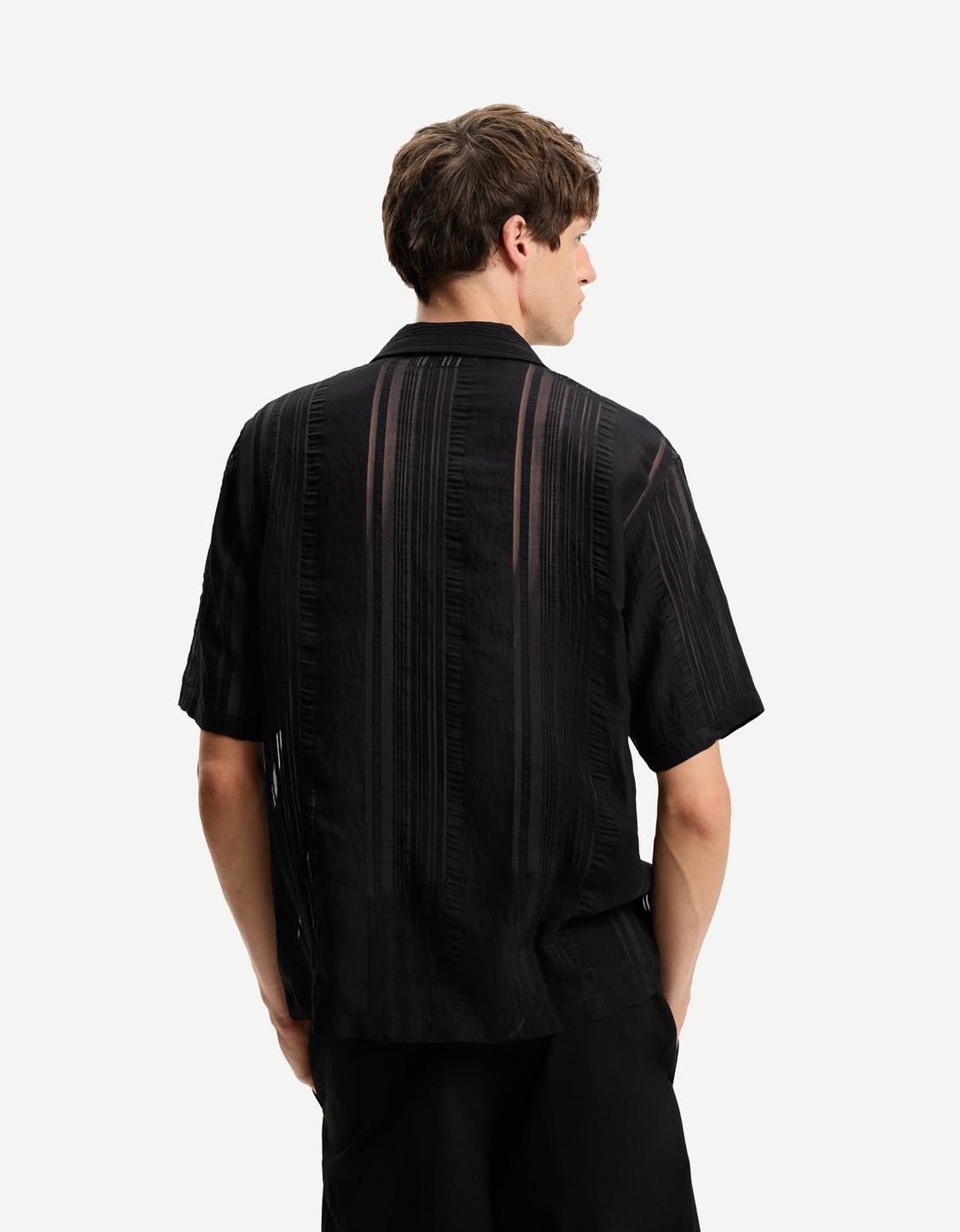 Transparent short sleeve shirt
