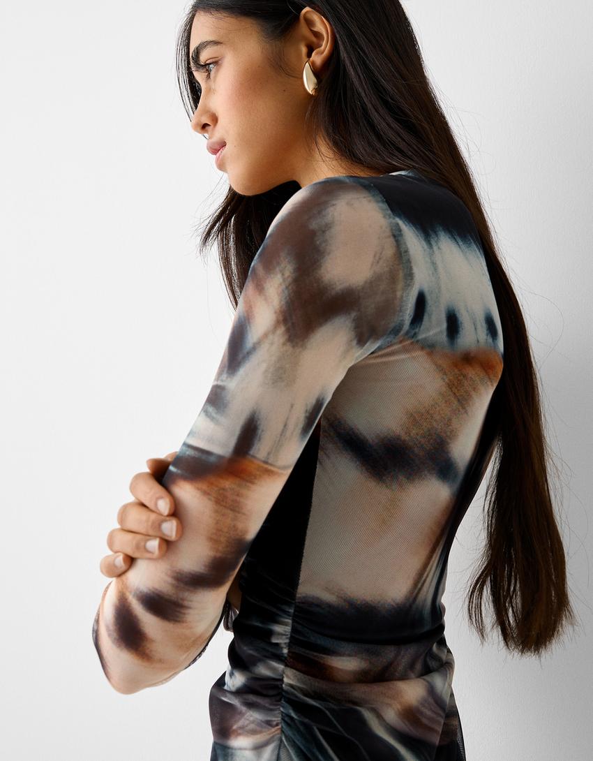 Vestido mini de manga comprida em tule assimétrico com estampado-Preto-6