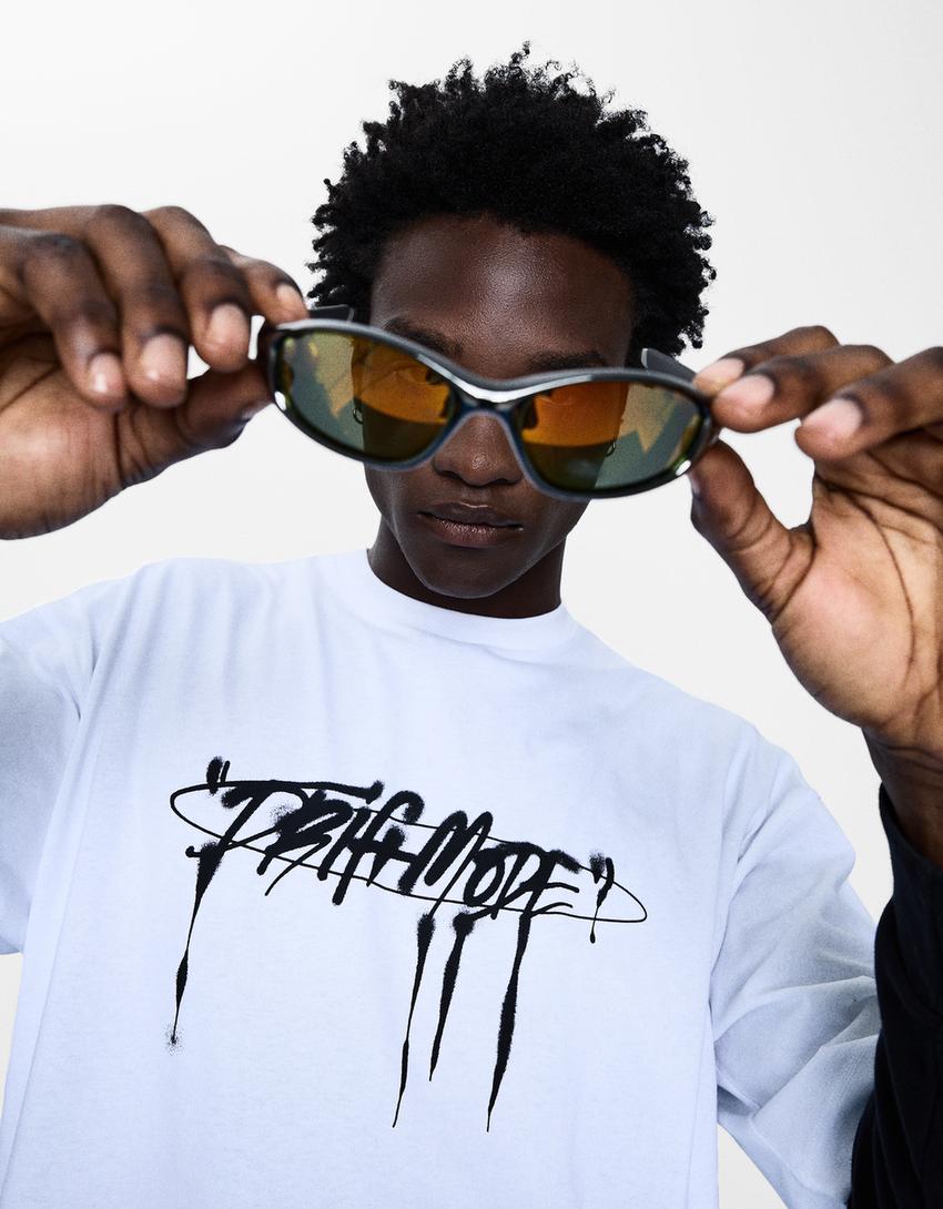 Κοντομάνικη μπλούζα με τύπωμα-Λευκό