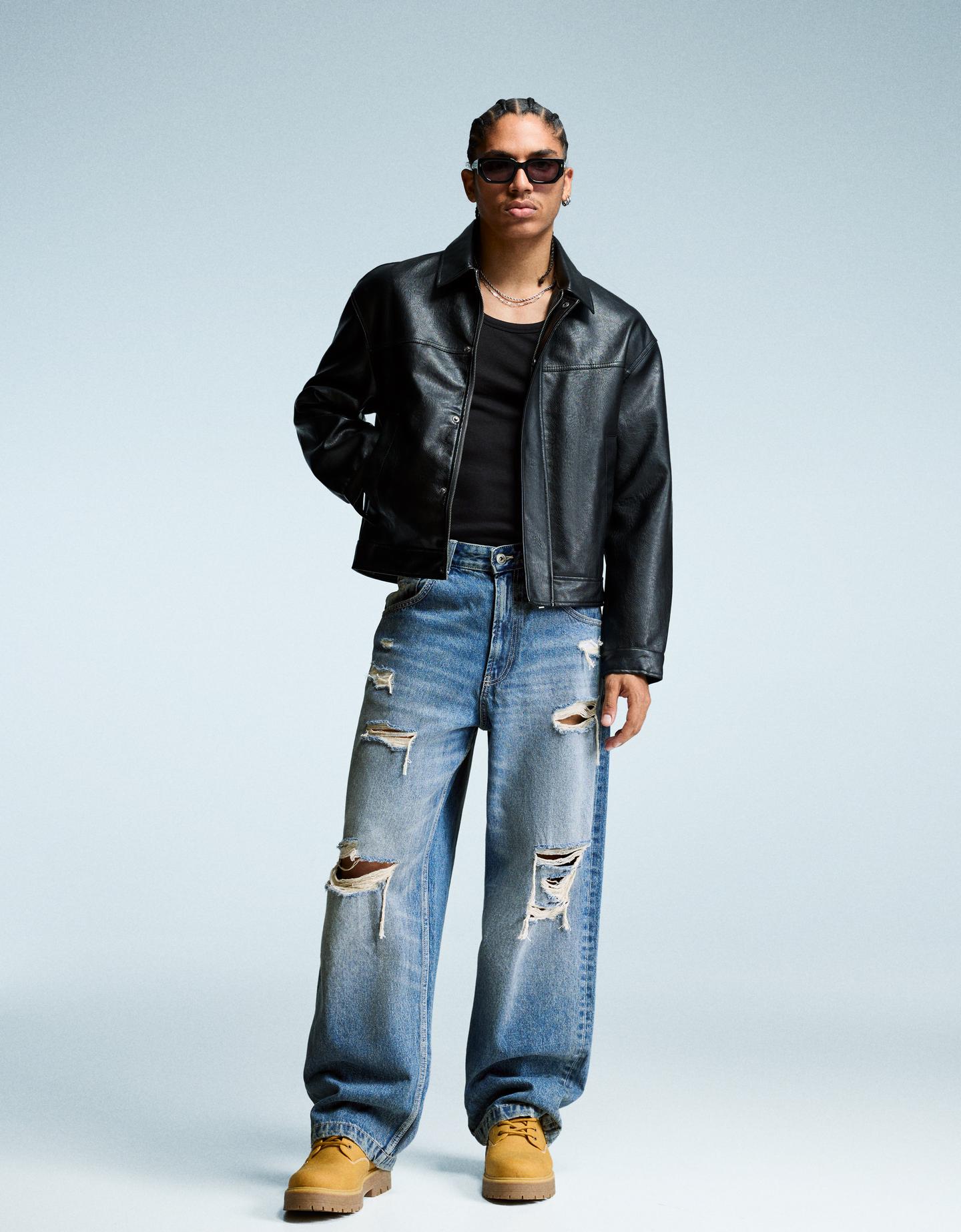 Bershka jeansy superbaggy z dziurami niebieski