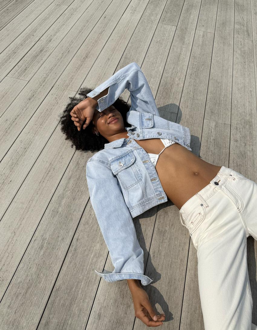 Bershka Veste En Jean Bleu Courte Veste En Jean Courte Blousons Et