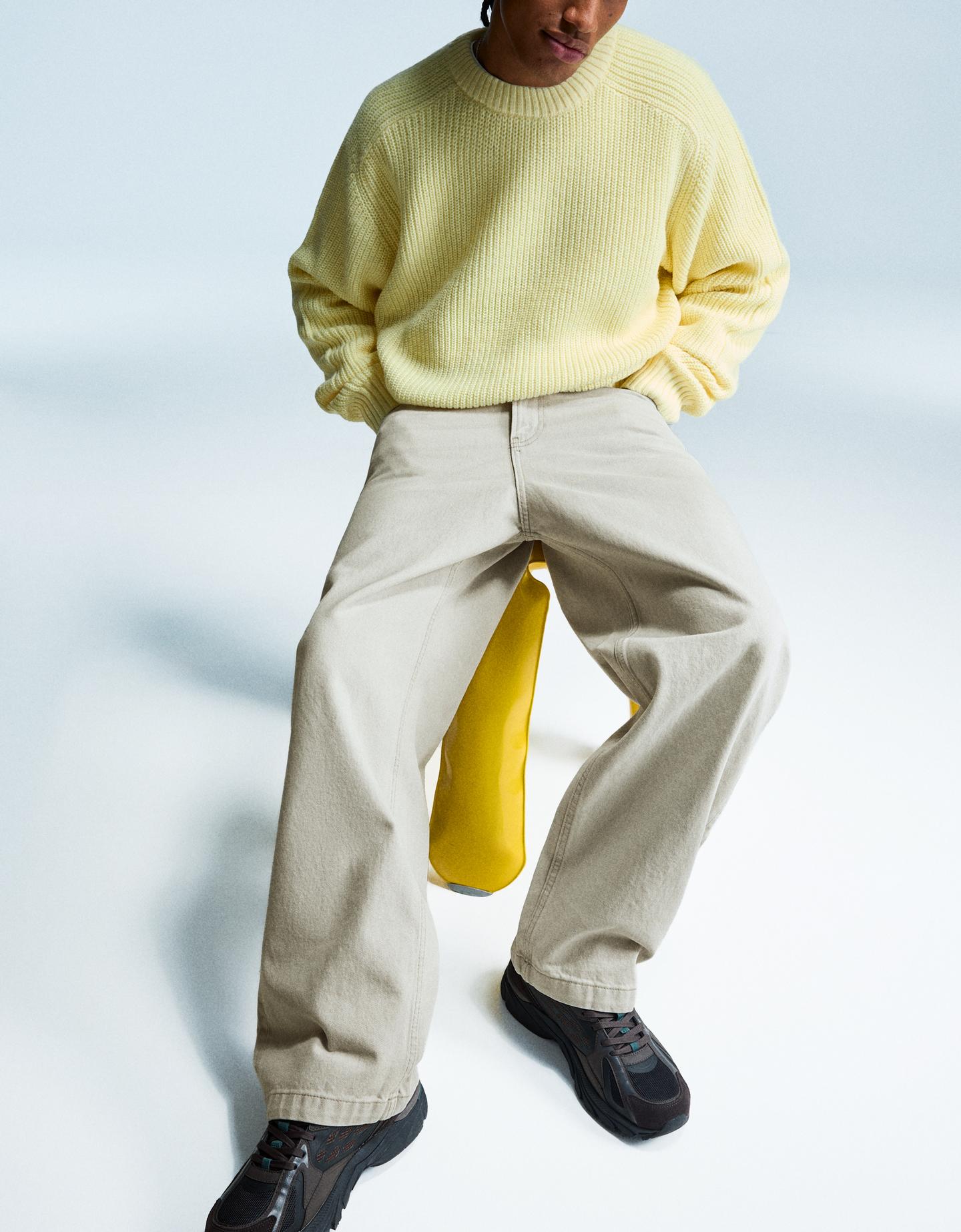 Bershka jeansy o kroju super baggy szary