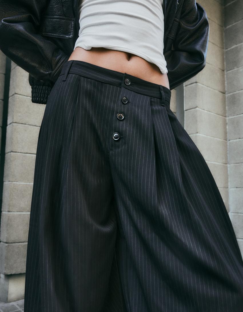 Trousers with side pleats-White / Black