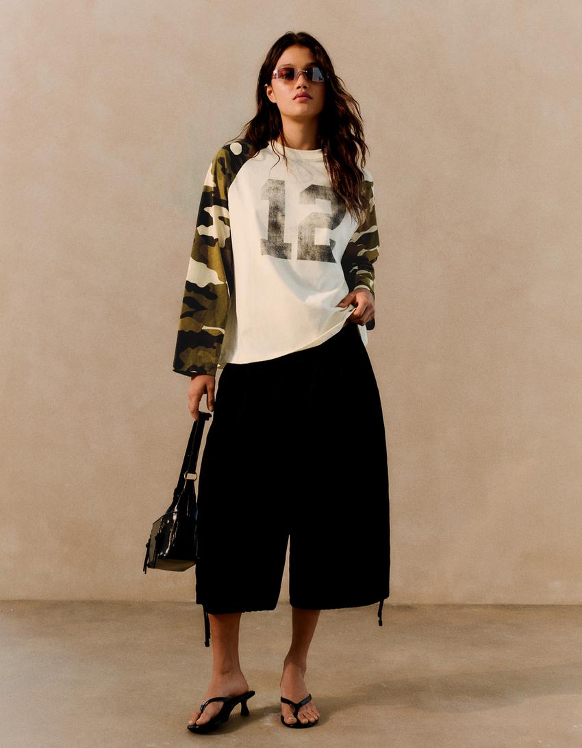 Long sleeve raglan print T-shirt-Cream