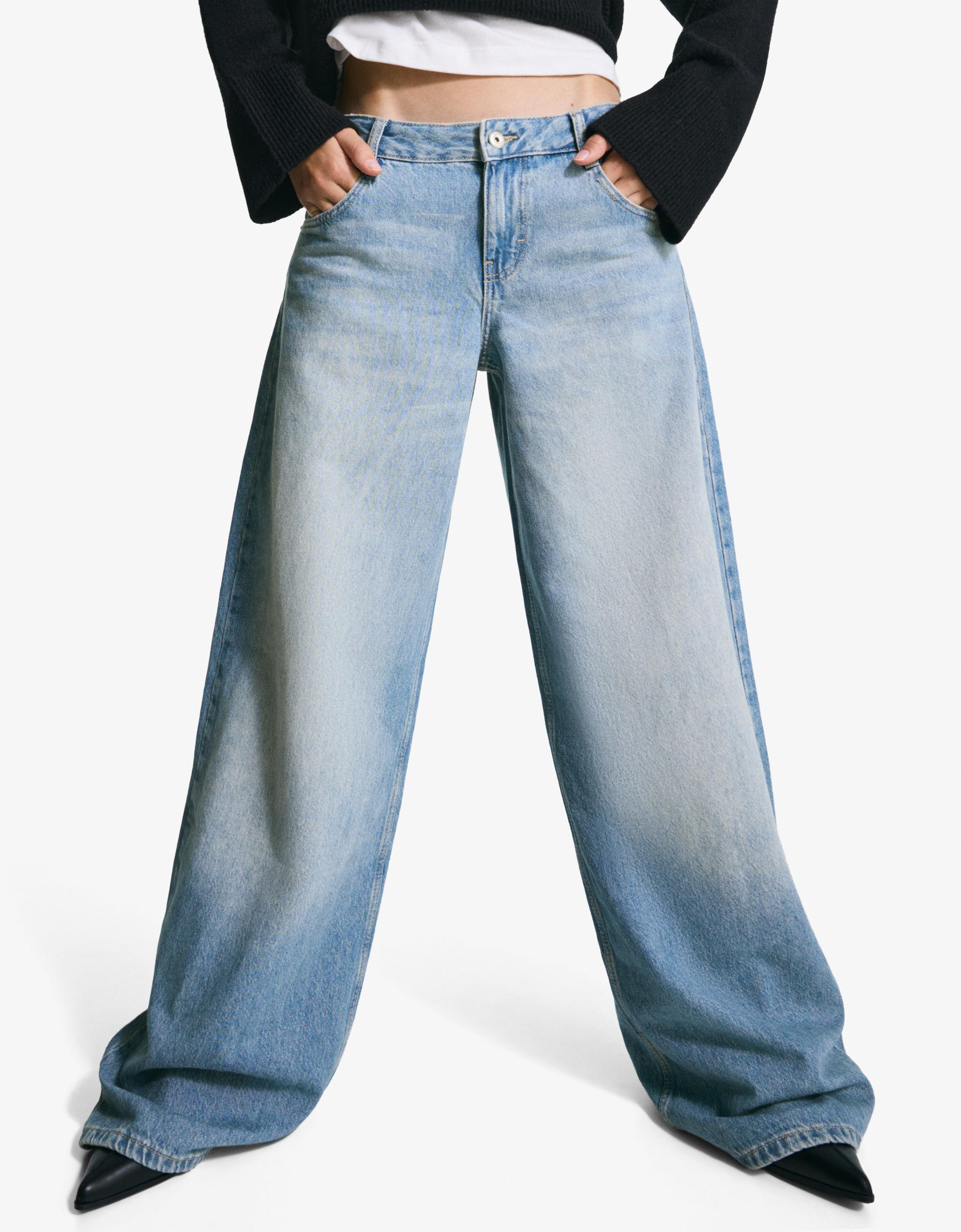 Bershka Low- Waist Jeans Mit Geradem Weiten Bein Damen 32 Ausgewaschenes Blau