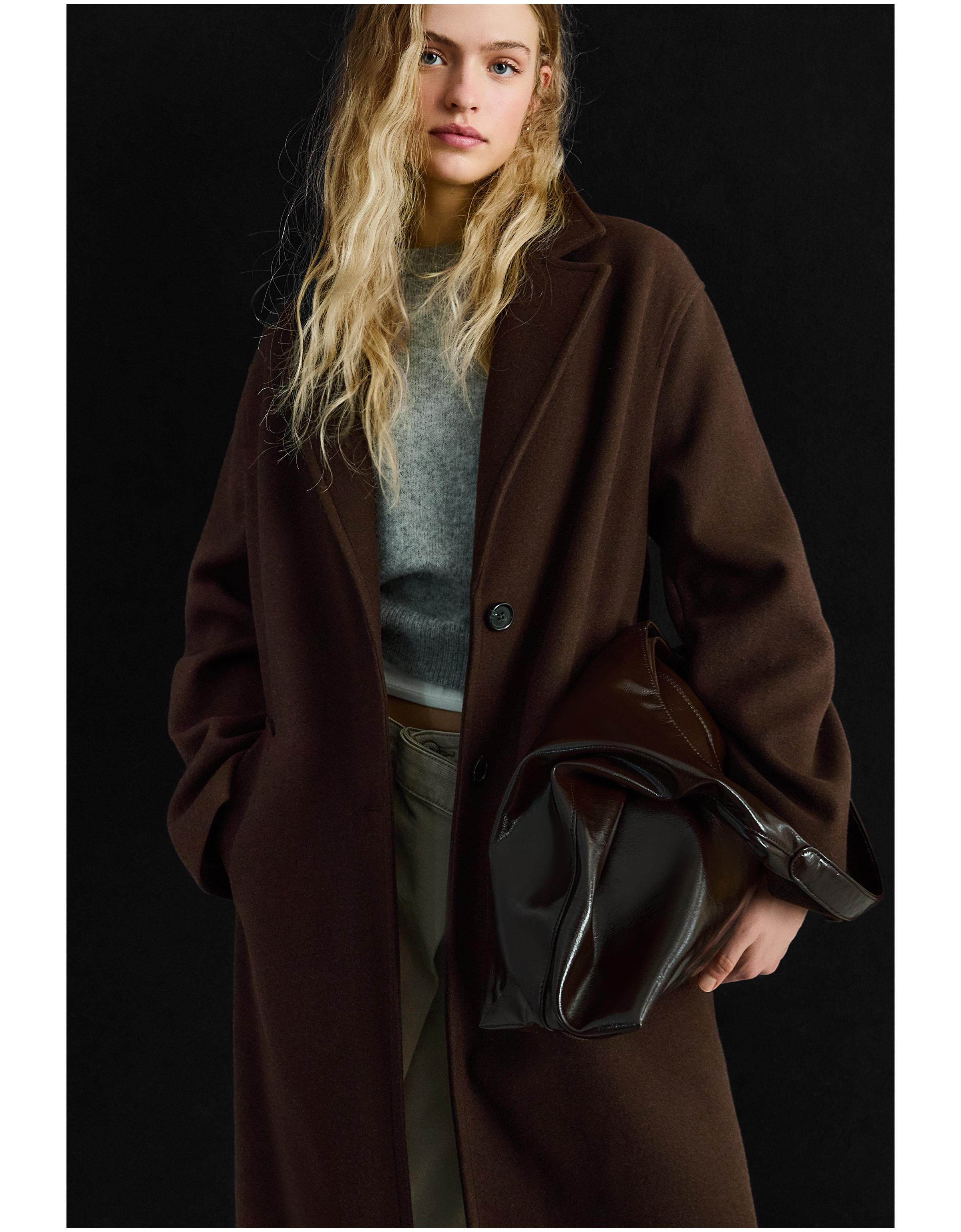Soft-touch long coat — Brown