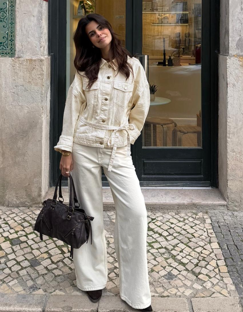 Low-rise boyfriend jeans-Cream