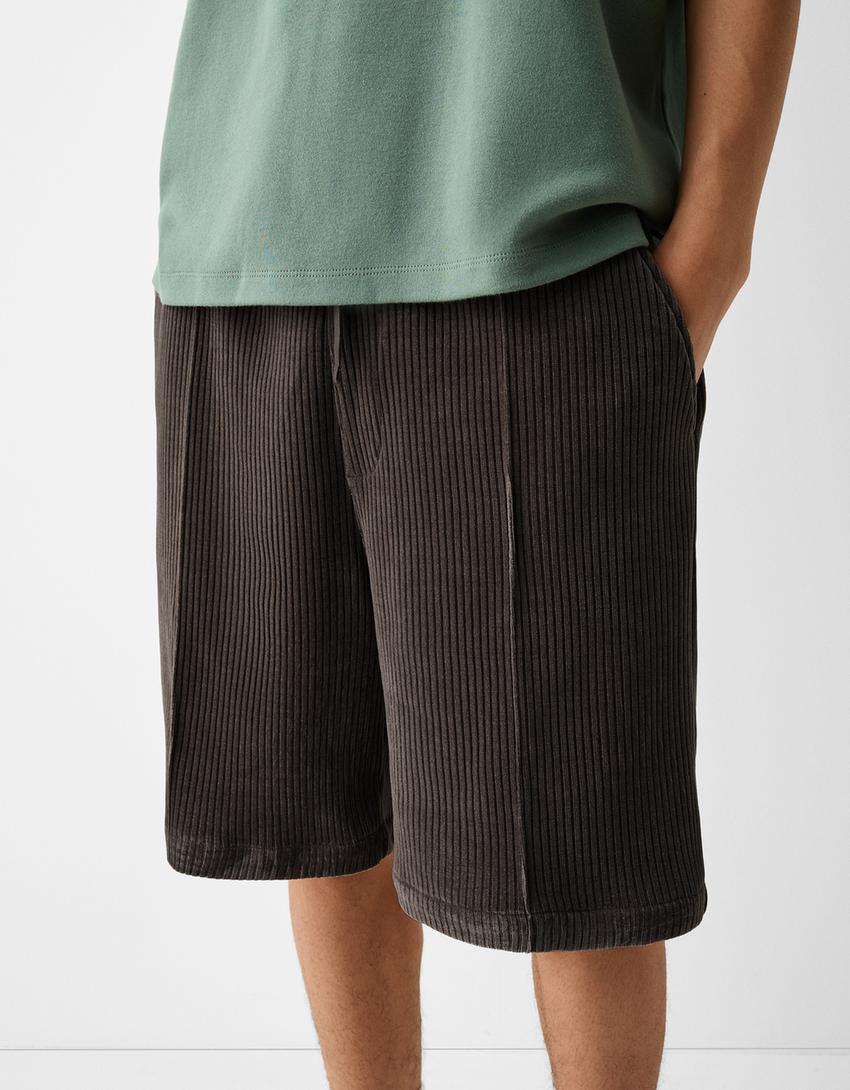 Loose fit chenille Bermuda shorts-Brown-3