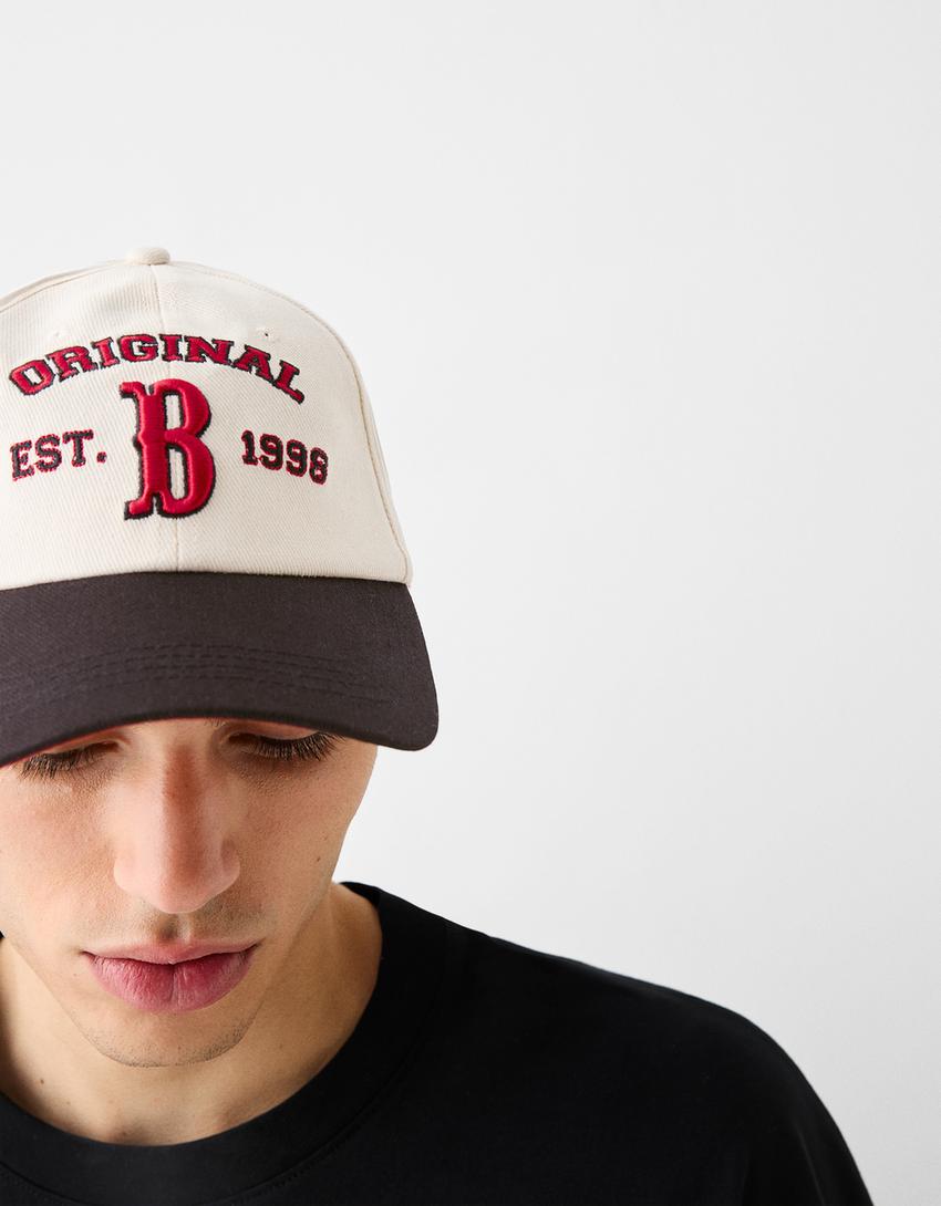 كاب جامعي مطرز-كريمي-3