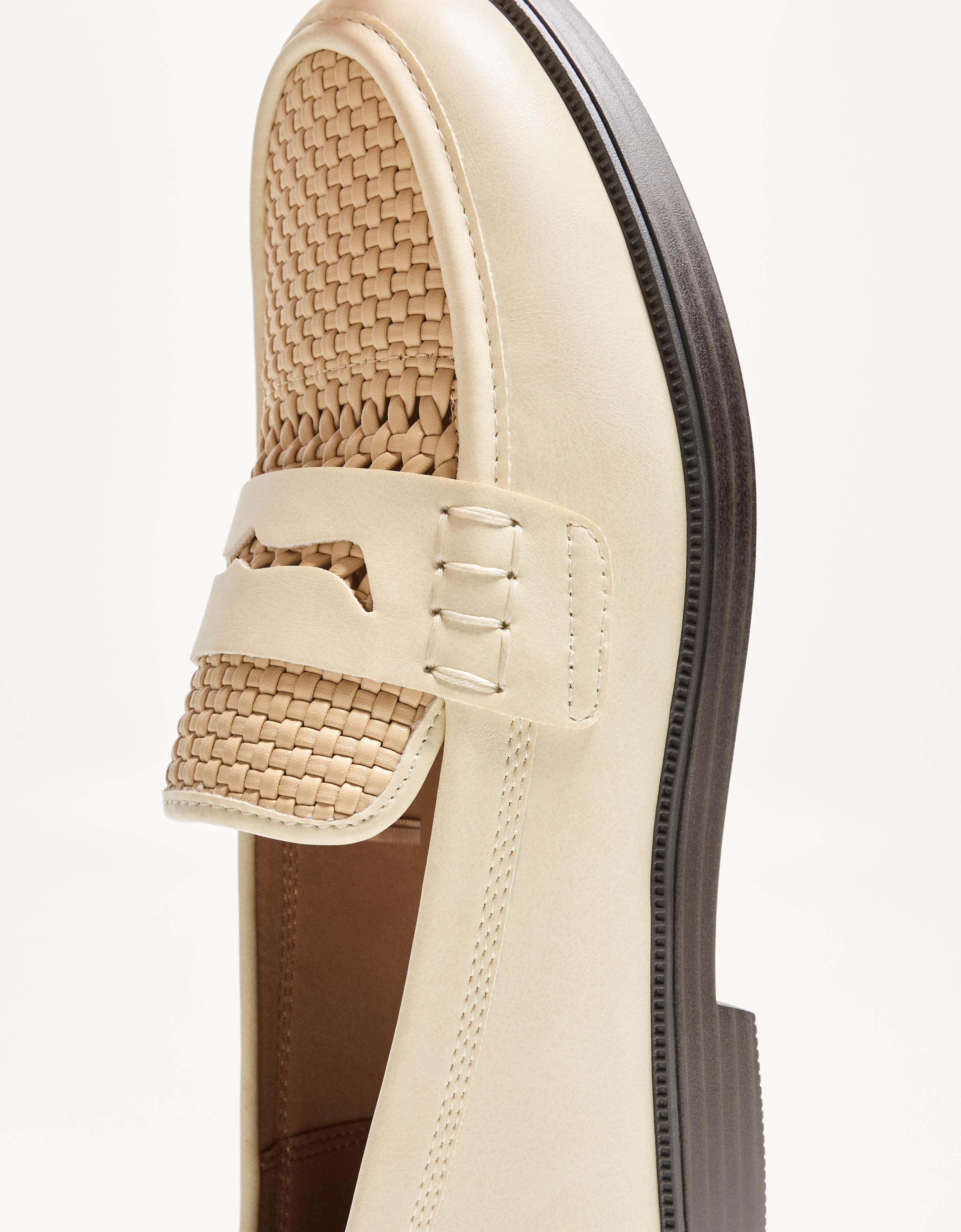 Braided loafers - Men | Bershka