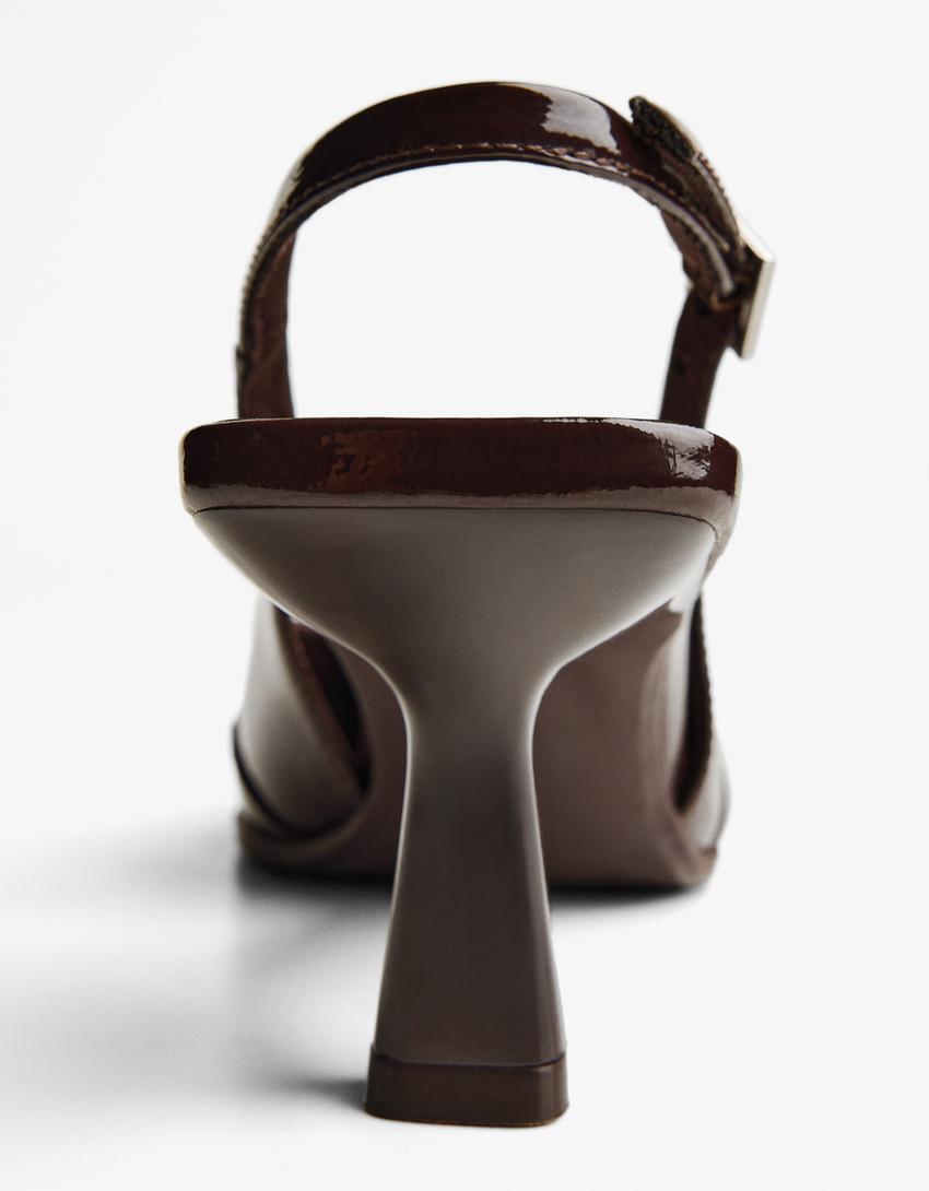 Escarpins talon kitten heel à bride à boucle-Grenat