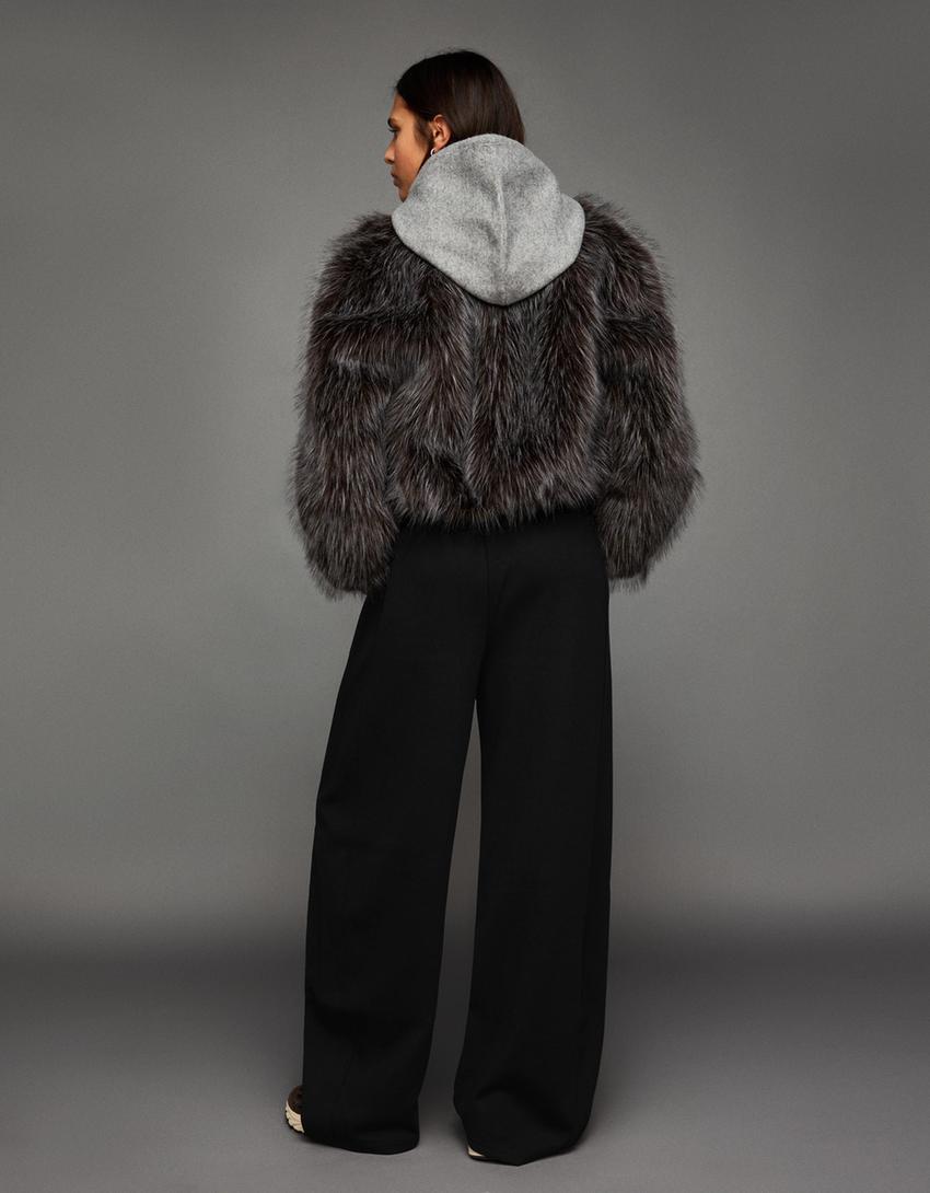 Barrel szabású, plüss nadrág-Fekete