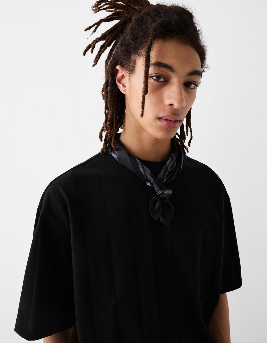 Satiny scarf-Black-1