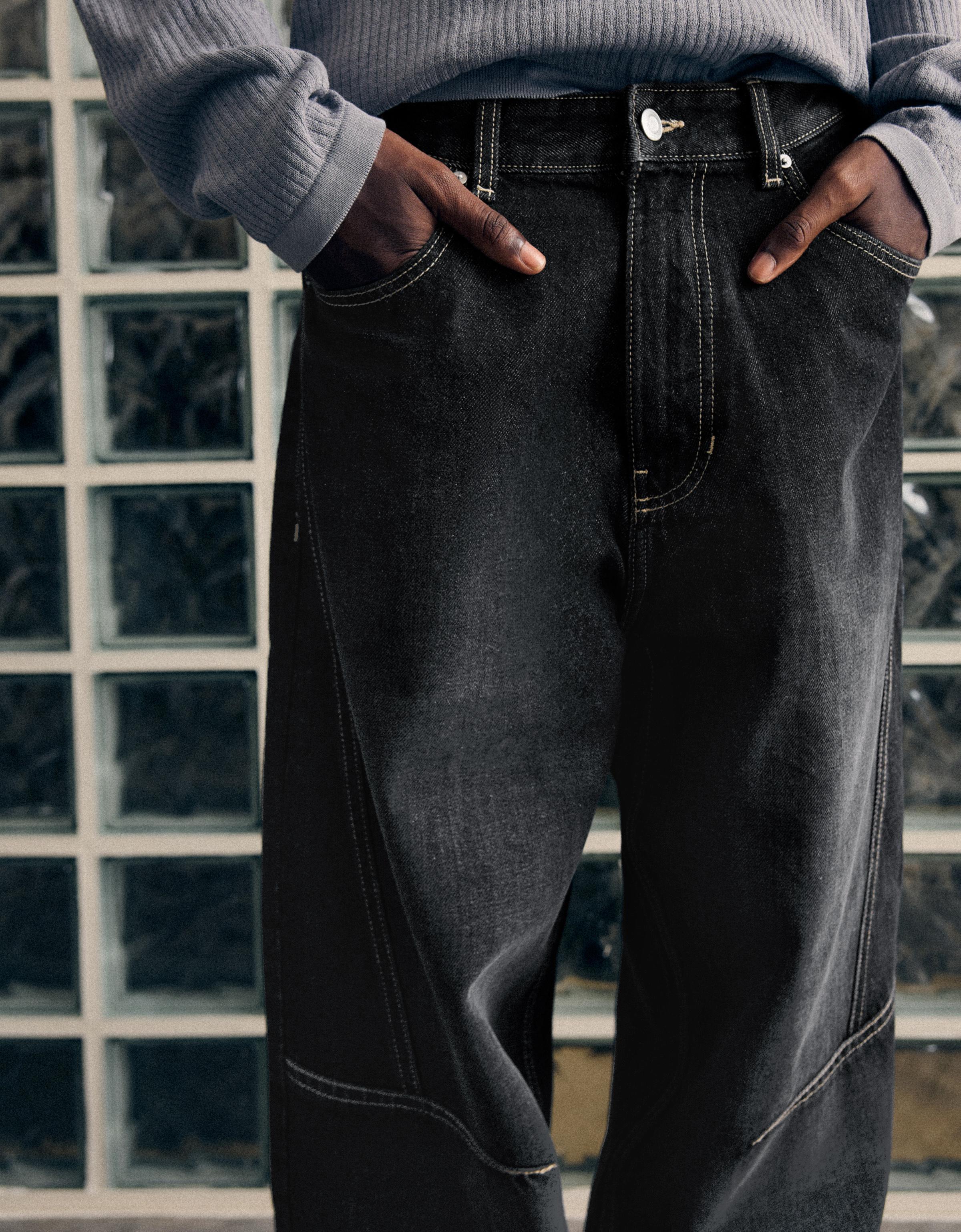 Balloon jeans with seam detail — Black