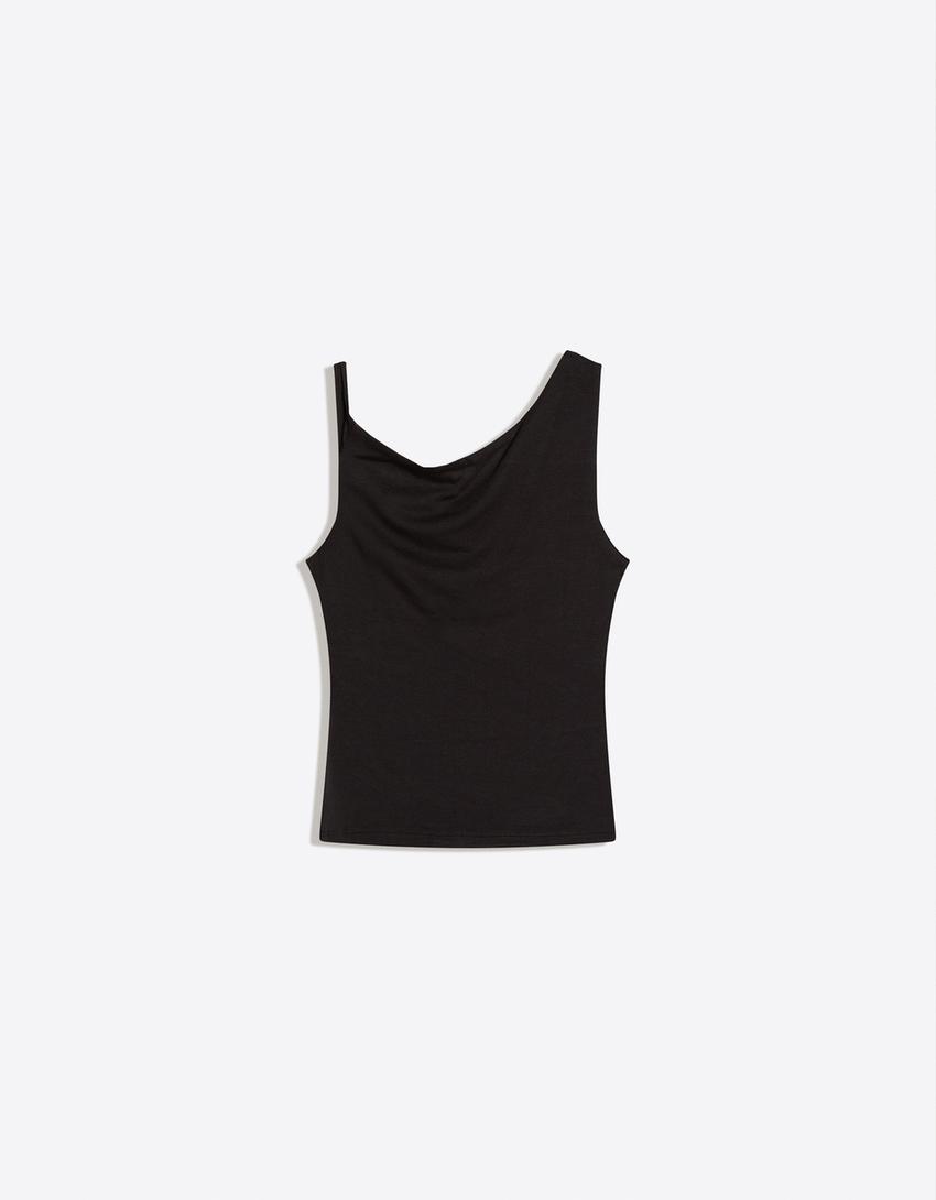 Asymmetric top-Black