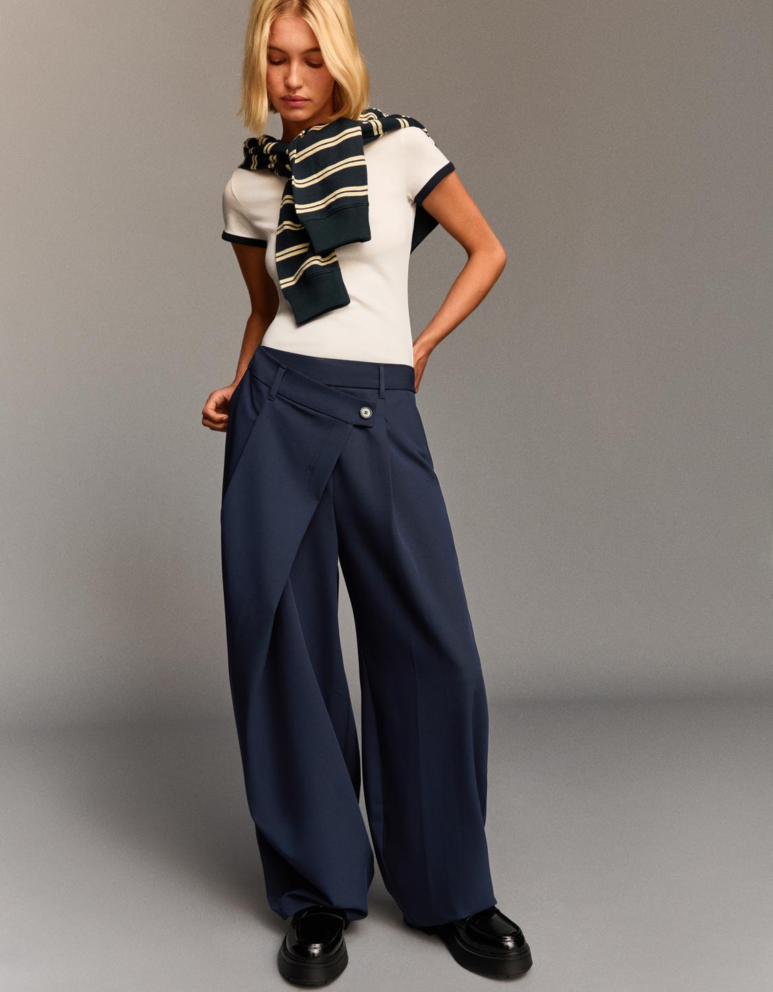 Tailored fit trousers with crossover waist