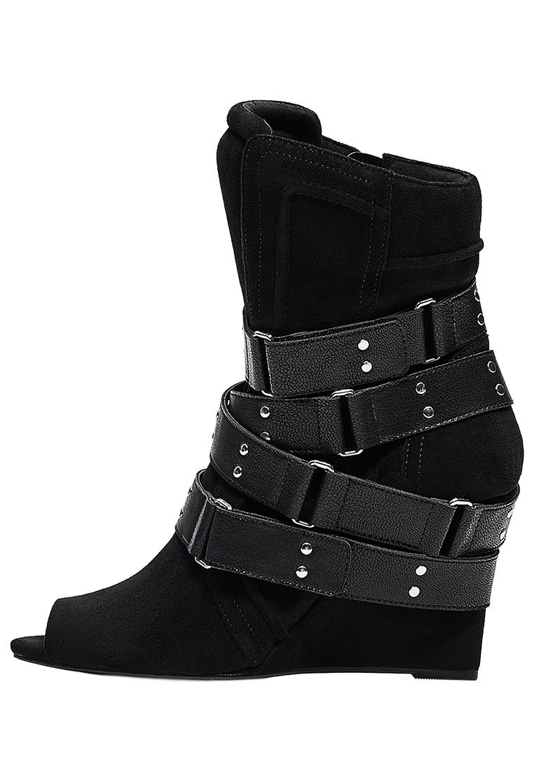 Wedge ankle boots — BLACK