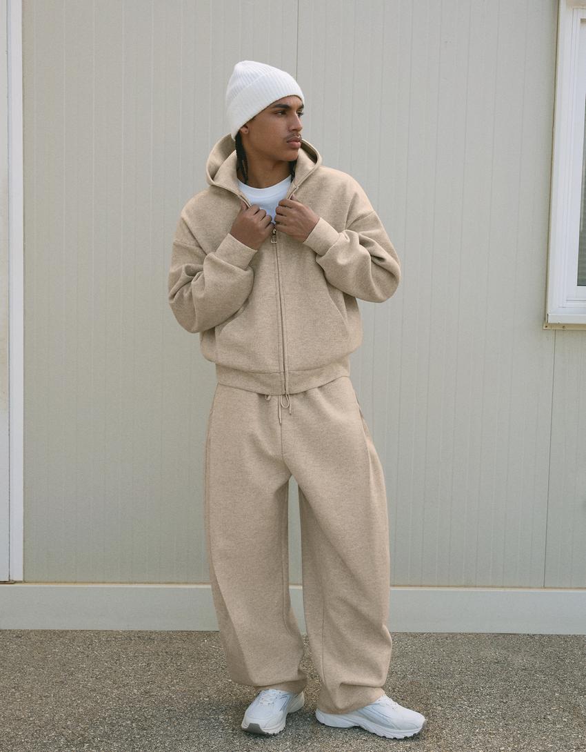 Sweatshirt and trousers set-Sweatshirt and trousers set