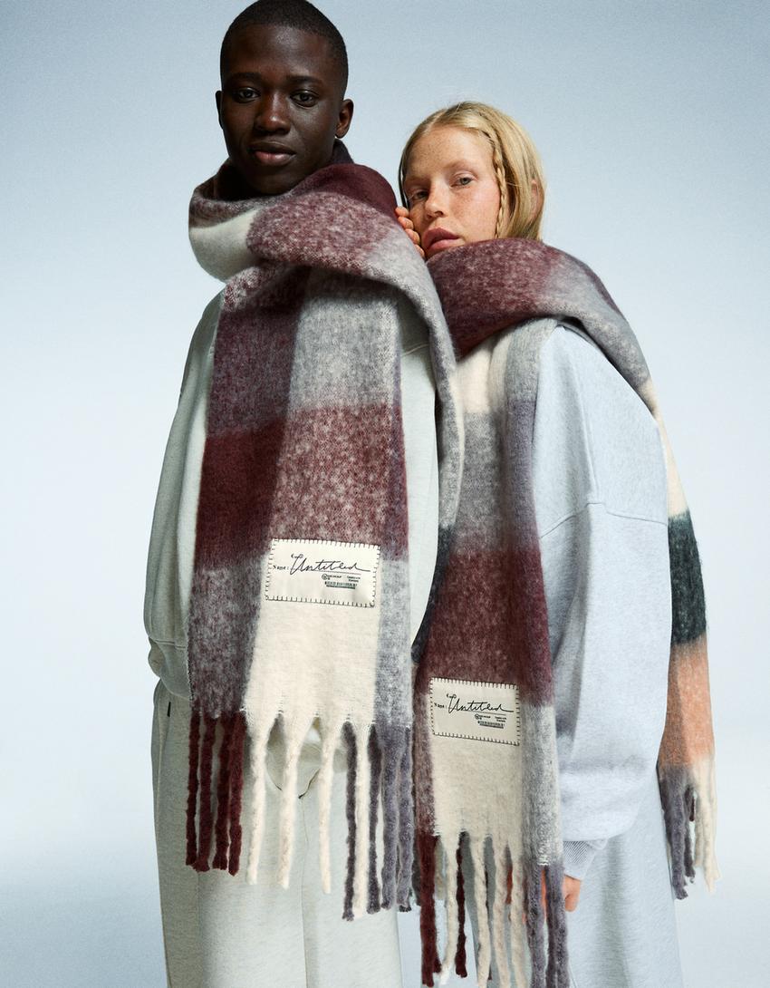 Checked scarf-Brown