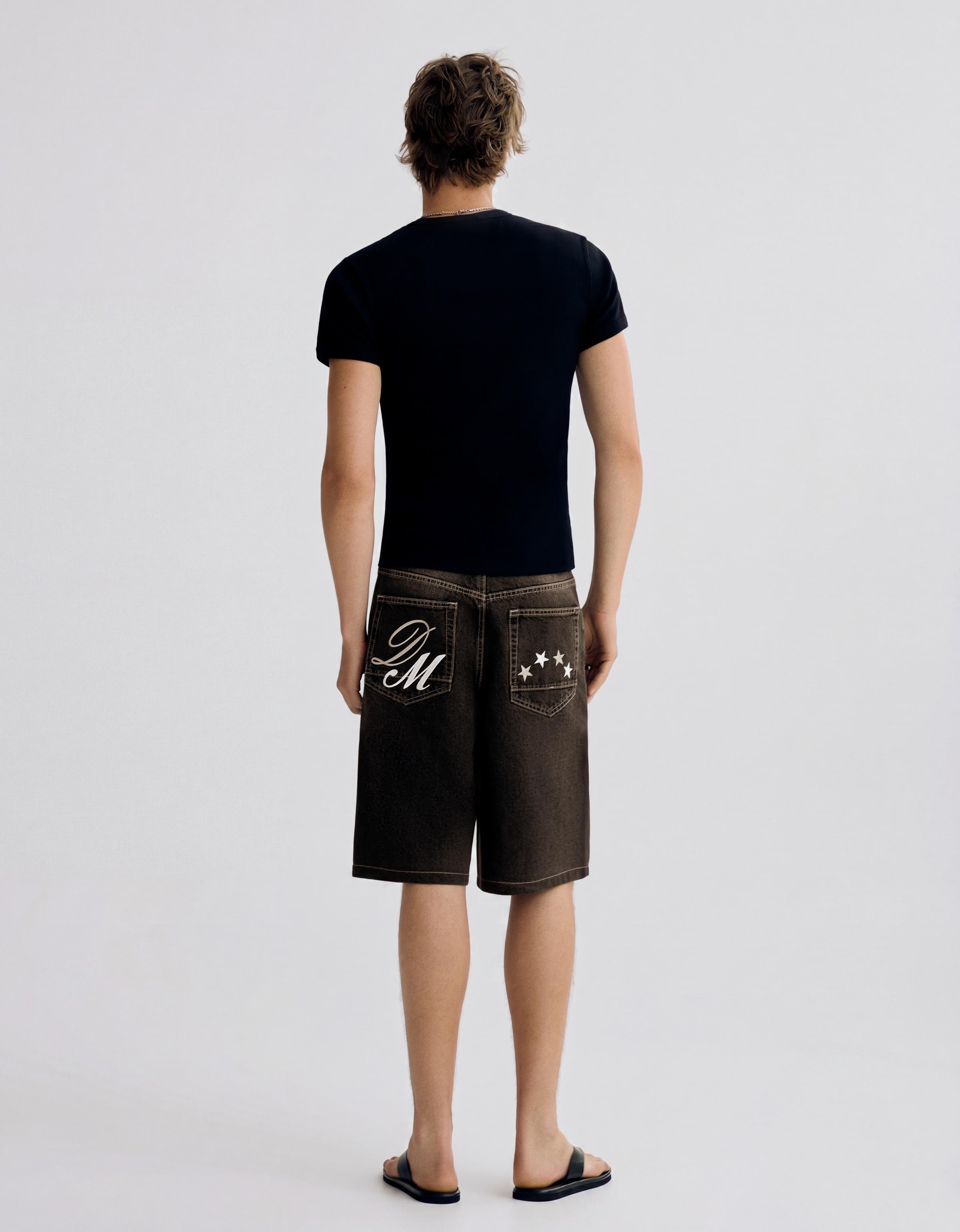 Embroidered super baggy denim Bermuda shorts — Brown