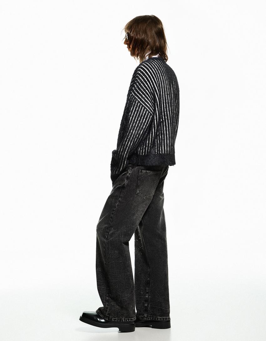 Pantalón flare tachas-Gris oscuro