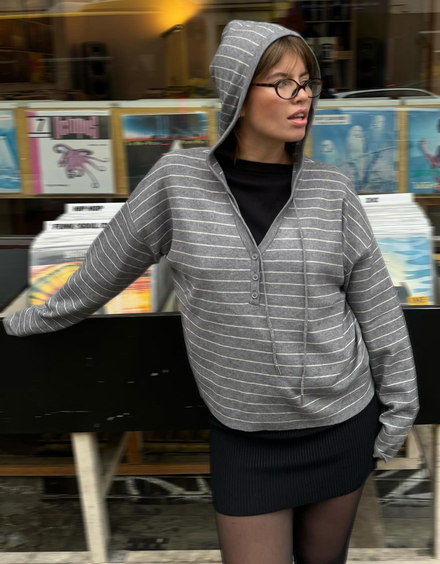 Bershka bluza z kapturem szary