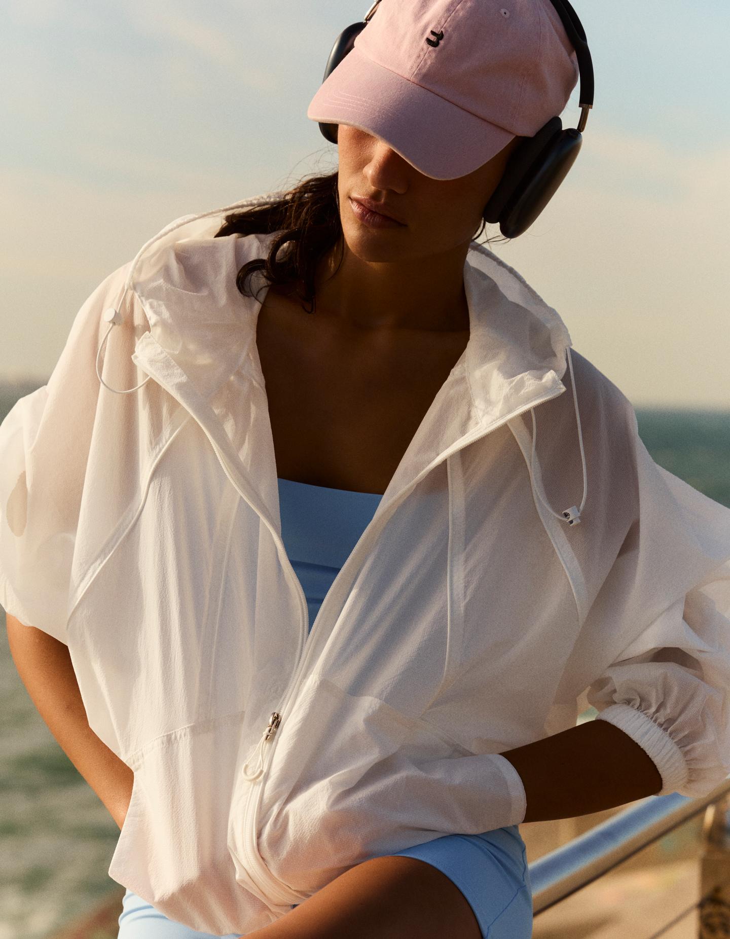 Bershka Giubbotto In Nylon Con Cappuccio Water Repellent Donna Xs Bianco Roto