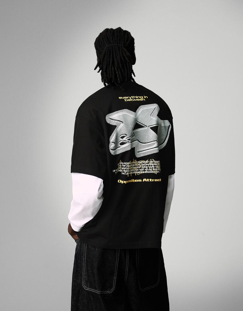 T-Shirt mit kurzen Ärmeln und Print-Schwarz