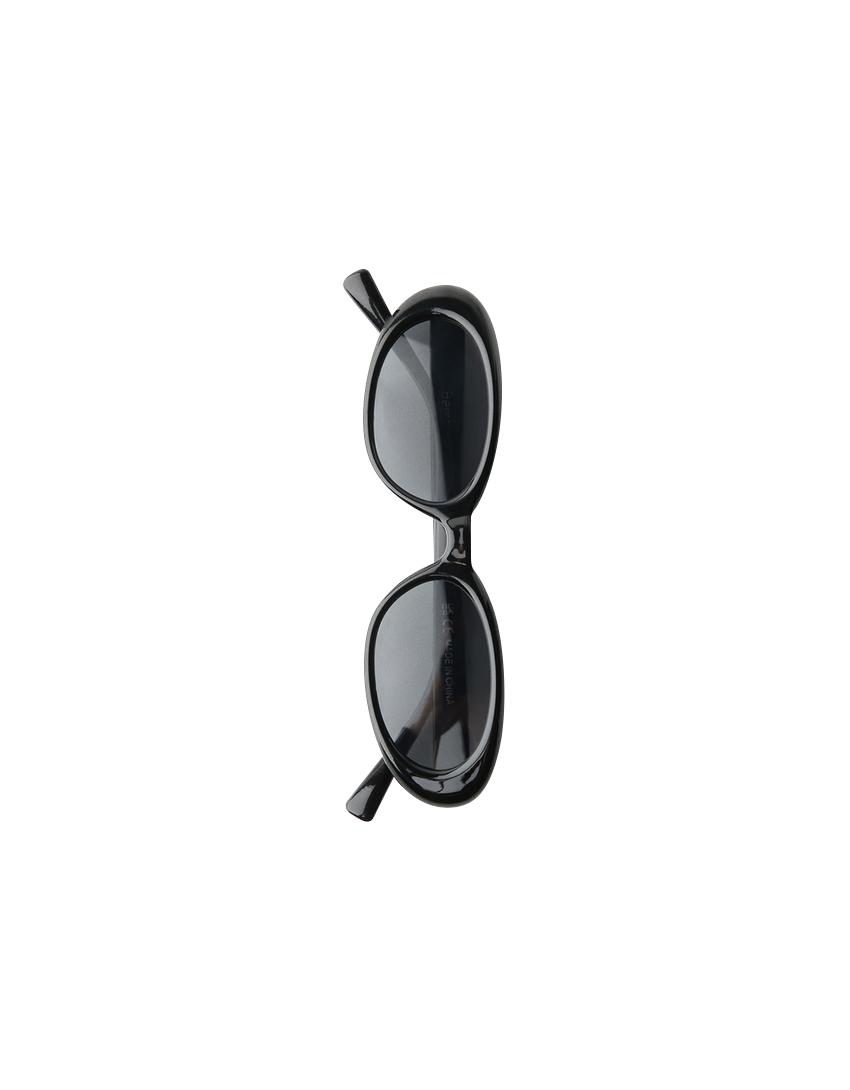 Oval plastic sunglasses — Black