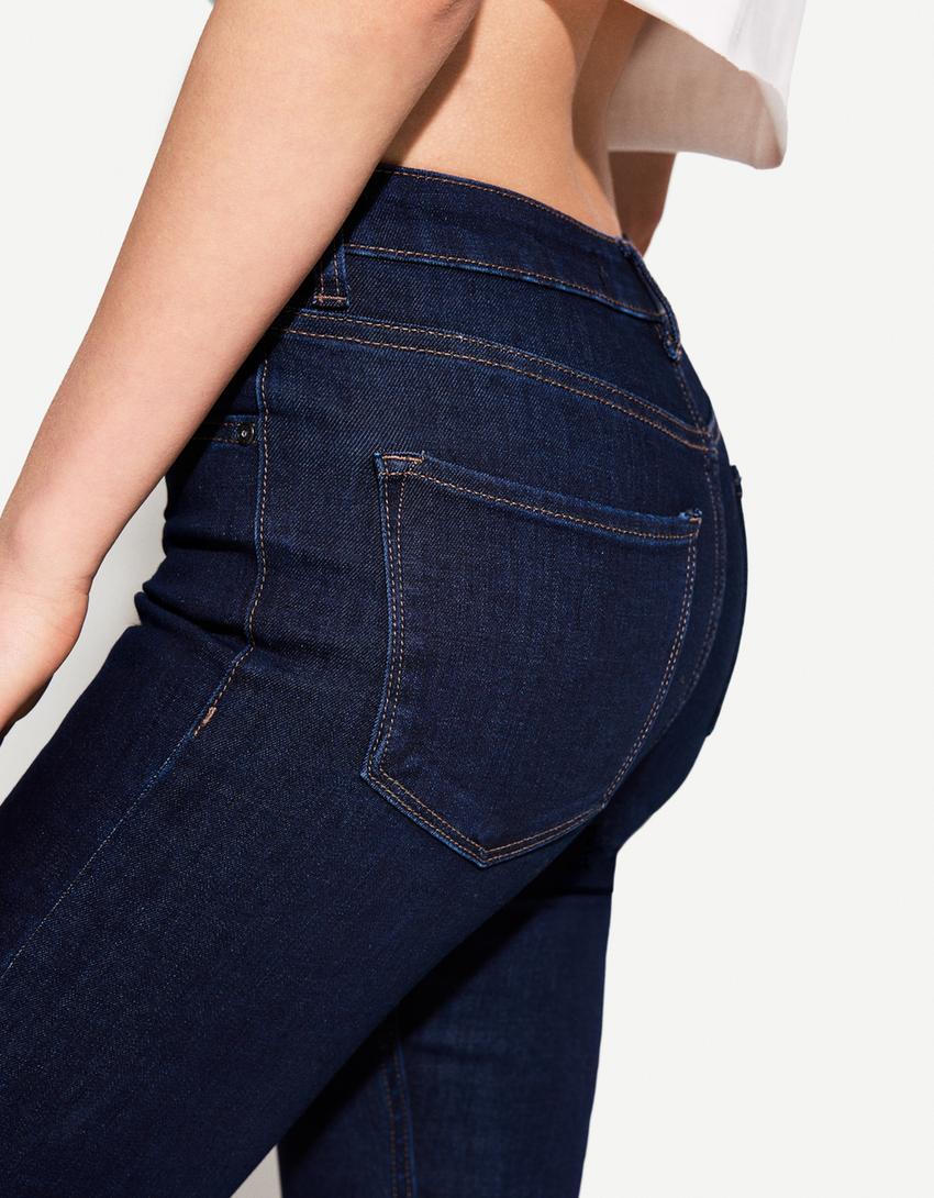 Skinny traperice s vrlo visokim strukom-Mornarska plava