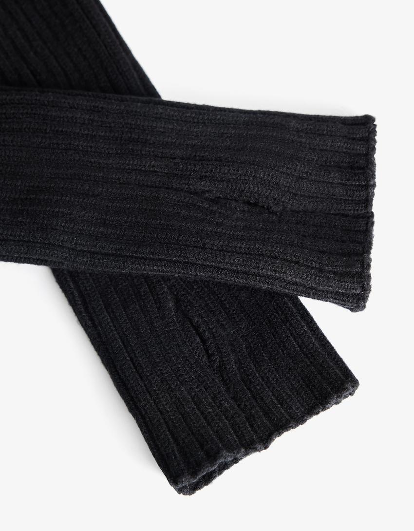 Muffole lunghe-Nero
