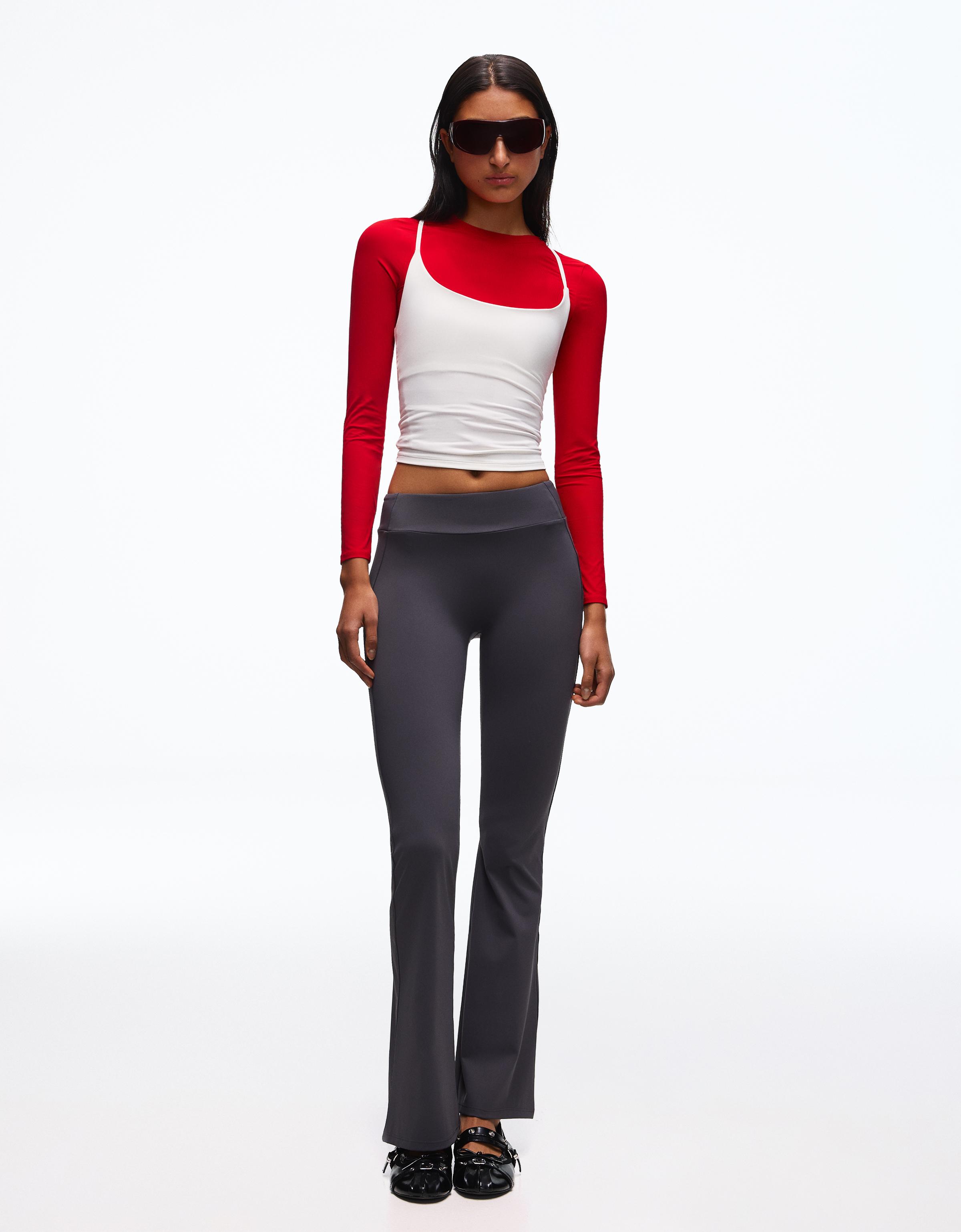Bershka Pantalón Flare Técnico Mujer Grafito