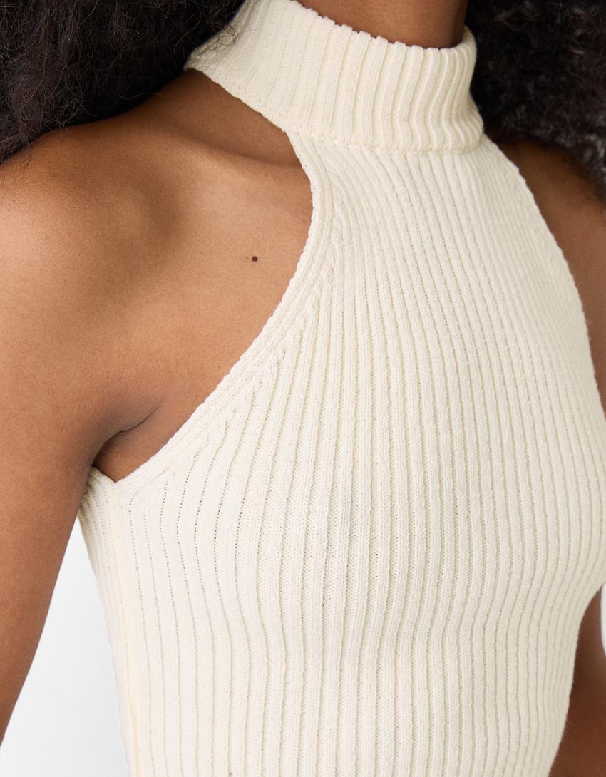 توب هالتر ريفي مضلع-كريمي-6