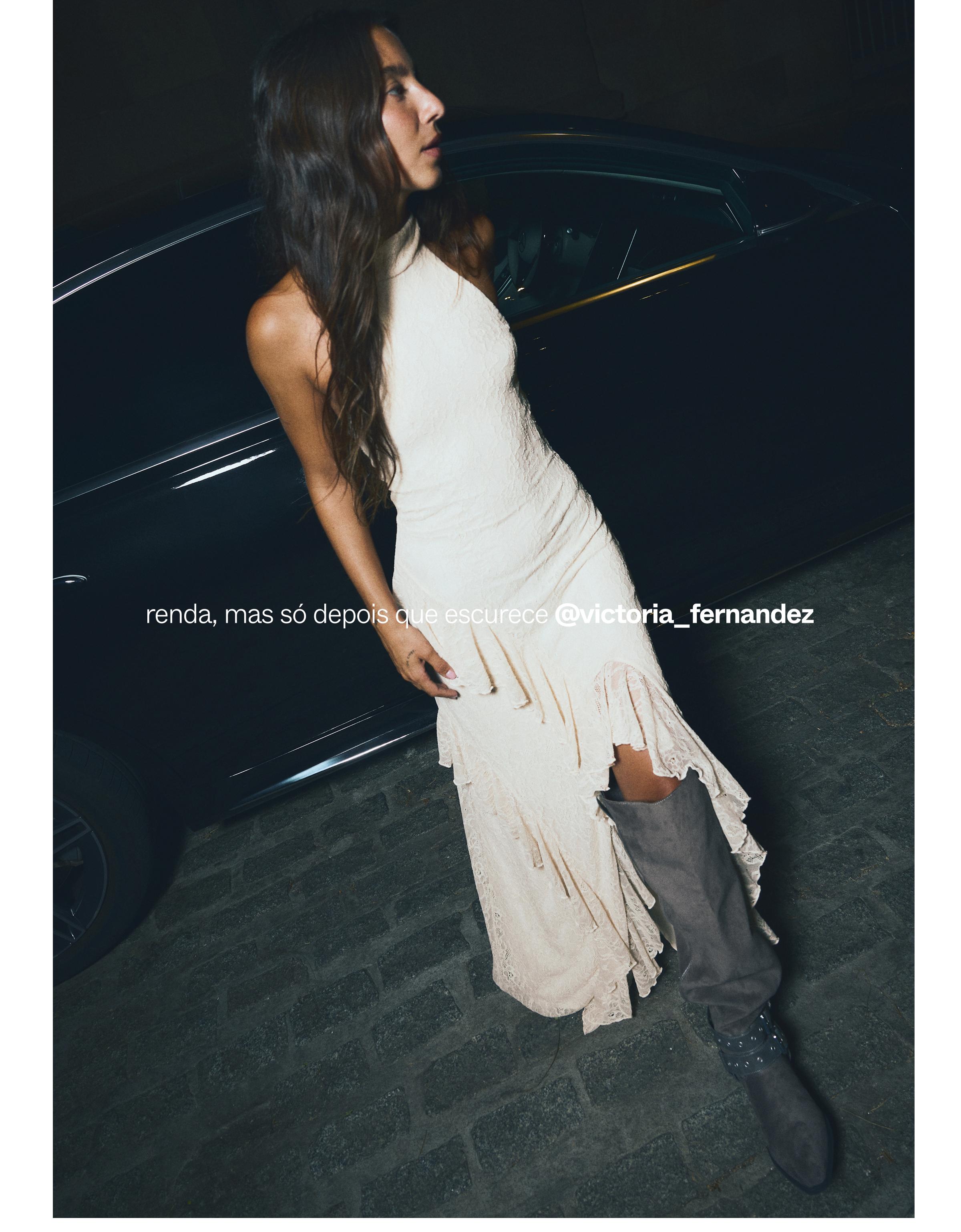 Lace halter midi dress — Cream