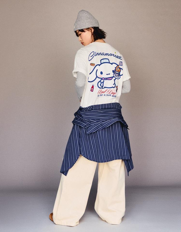 Kısa kollu Cinnamoroll baskılı t-shirt