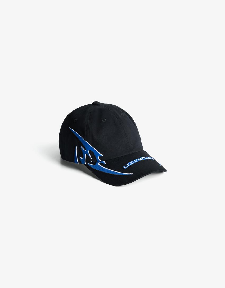Embroidered cap-Black