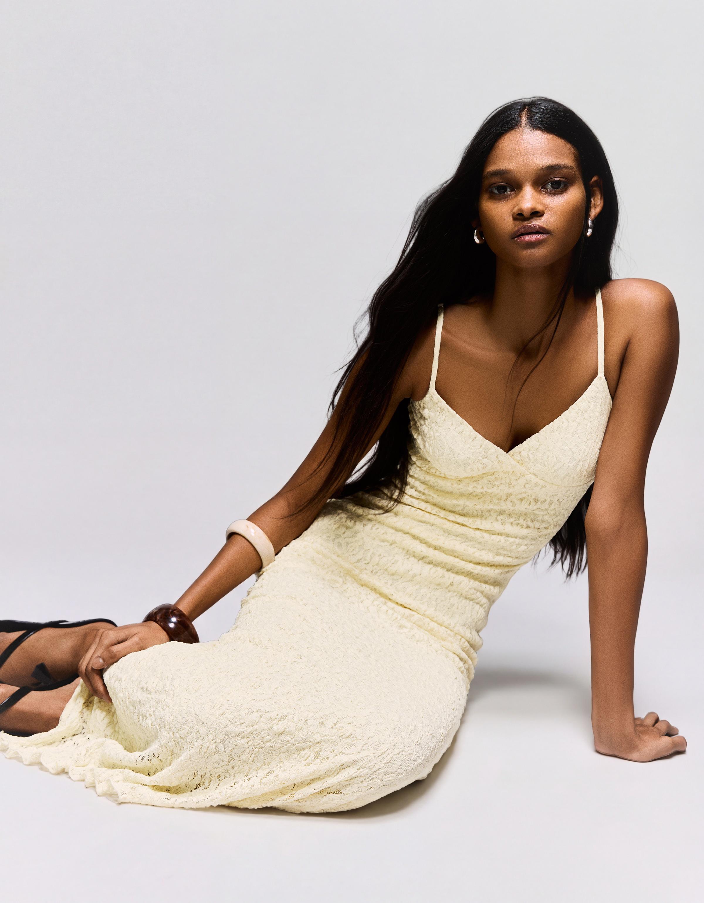 Lace strap midi dress — Yellow