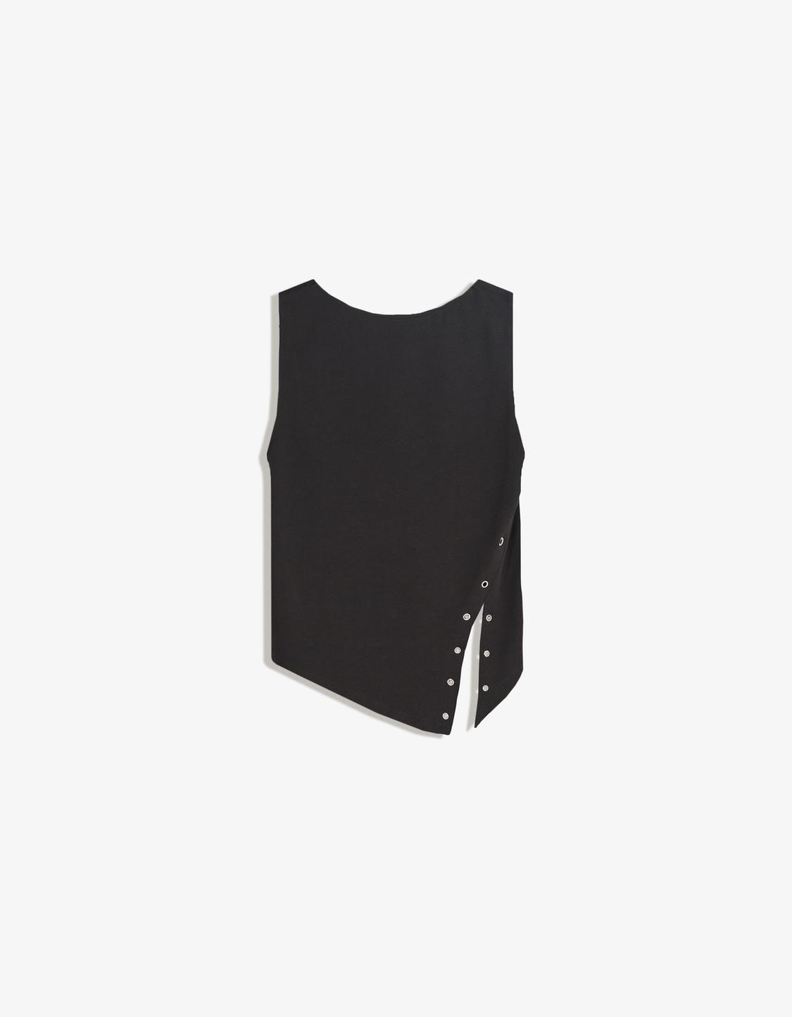 Asymmetric sleeveless T-shirt with studs