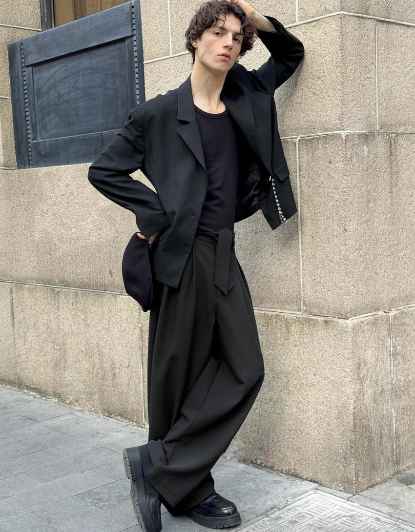 Calças barrel fit tailored fit com cinto-Preto