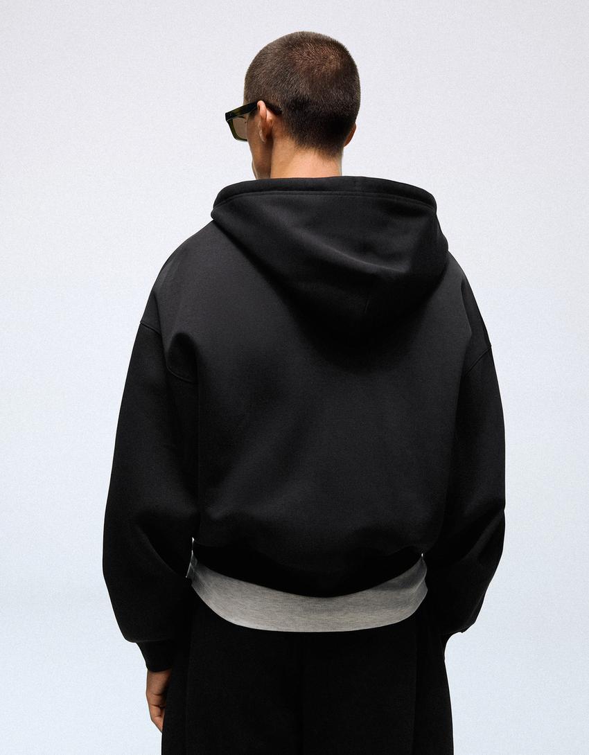 Felpa con cappuccio e zip-Nero